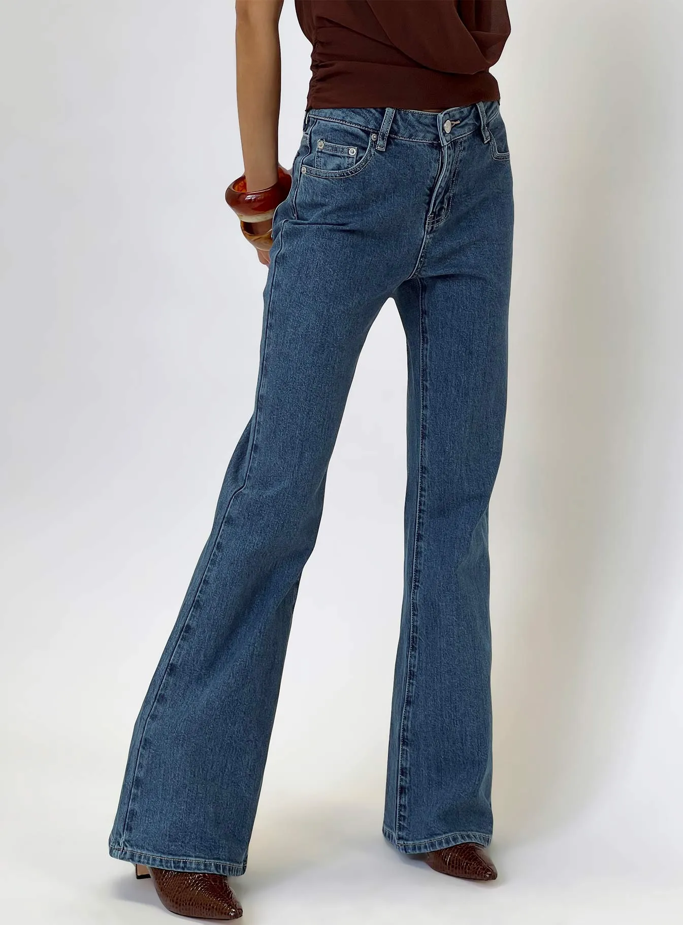 Timeless Piece Magic Mirror Mid Rise Bootleg Jeans Mid Blue Wash
