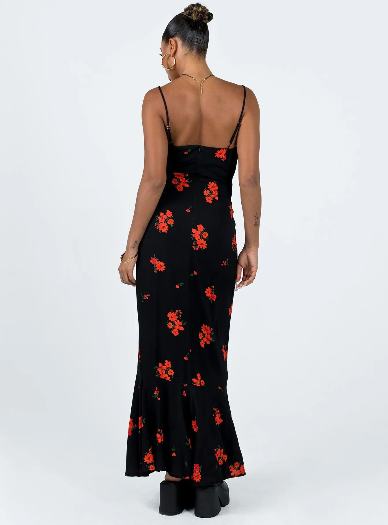 Calm Air Lucan Maxi Dress Black / Red