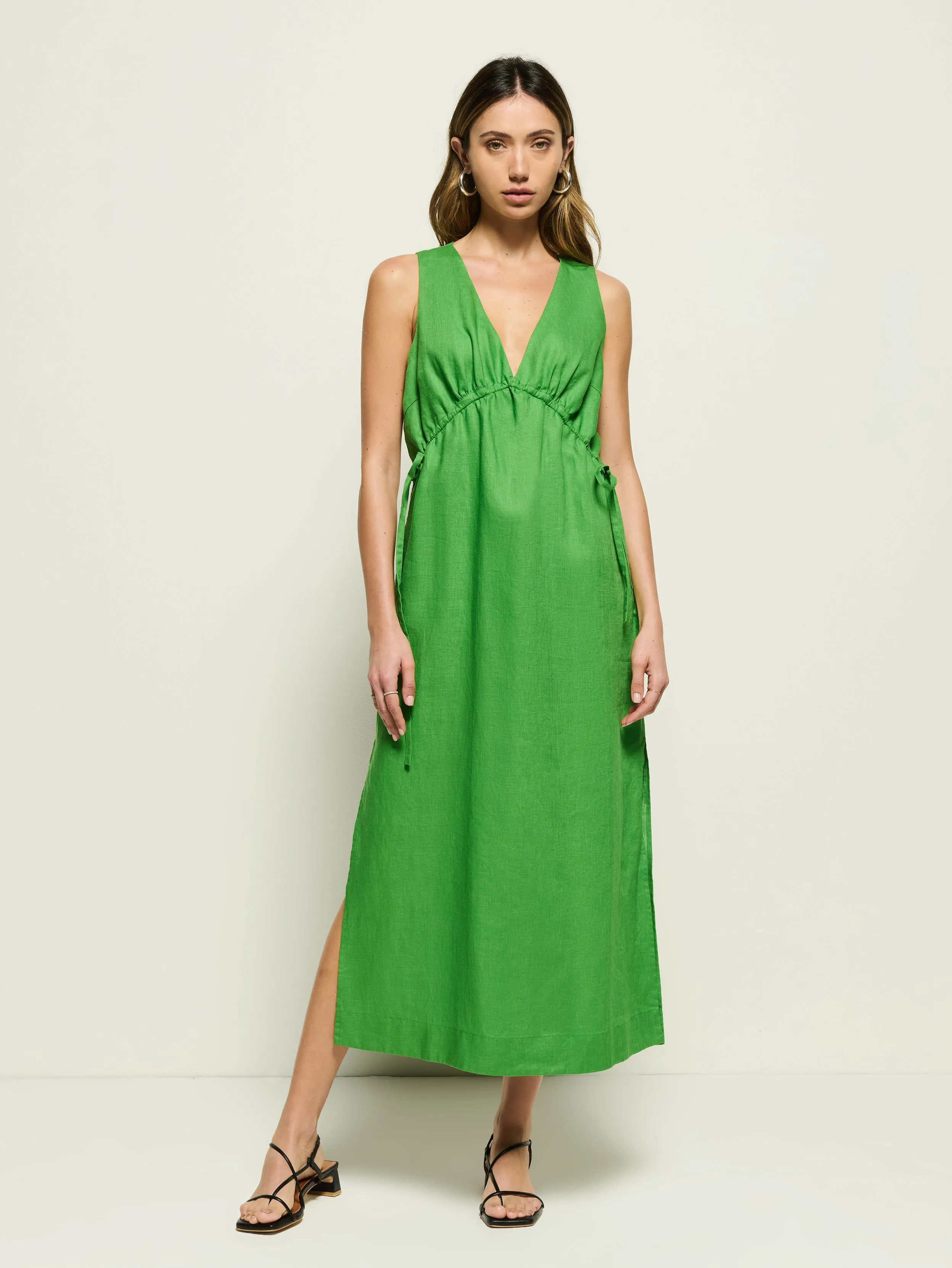 Pearl Soft Modern Feminine Haydee Midi Dress