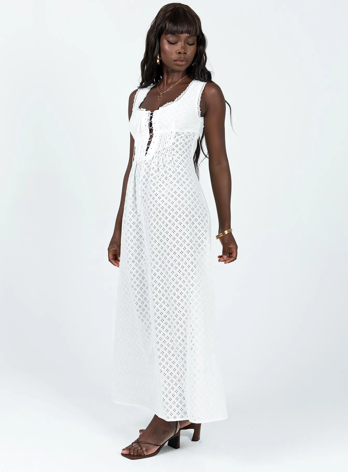 Tile Glow The flowing nature of this dress provides a relaxed fit while still looking elegant Eason Maxi Dress White