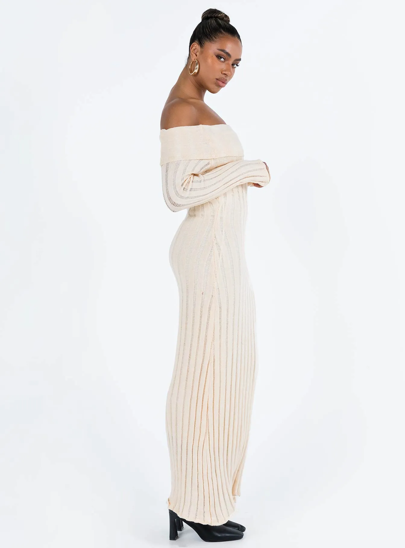 Easy Step Lefler Off The Shoulder Maxi Dress Beige