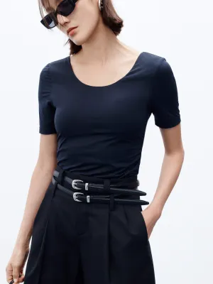 Deep Back Stretch T-shirt Casual Vibe Wear Minimal Outfit