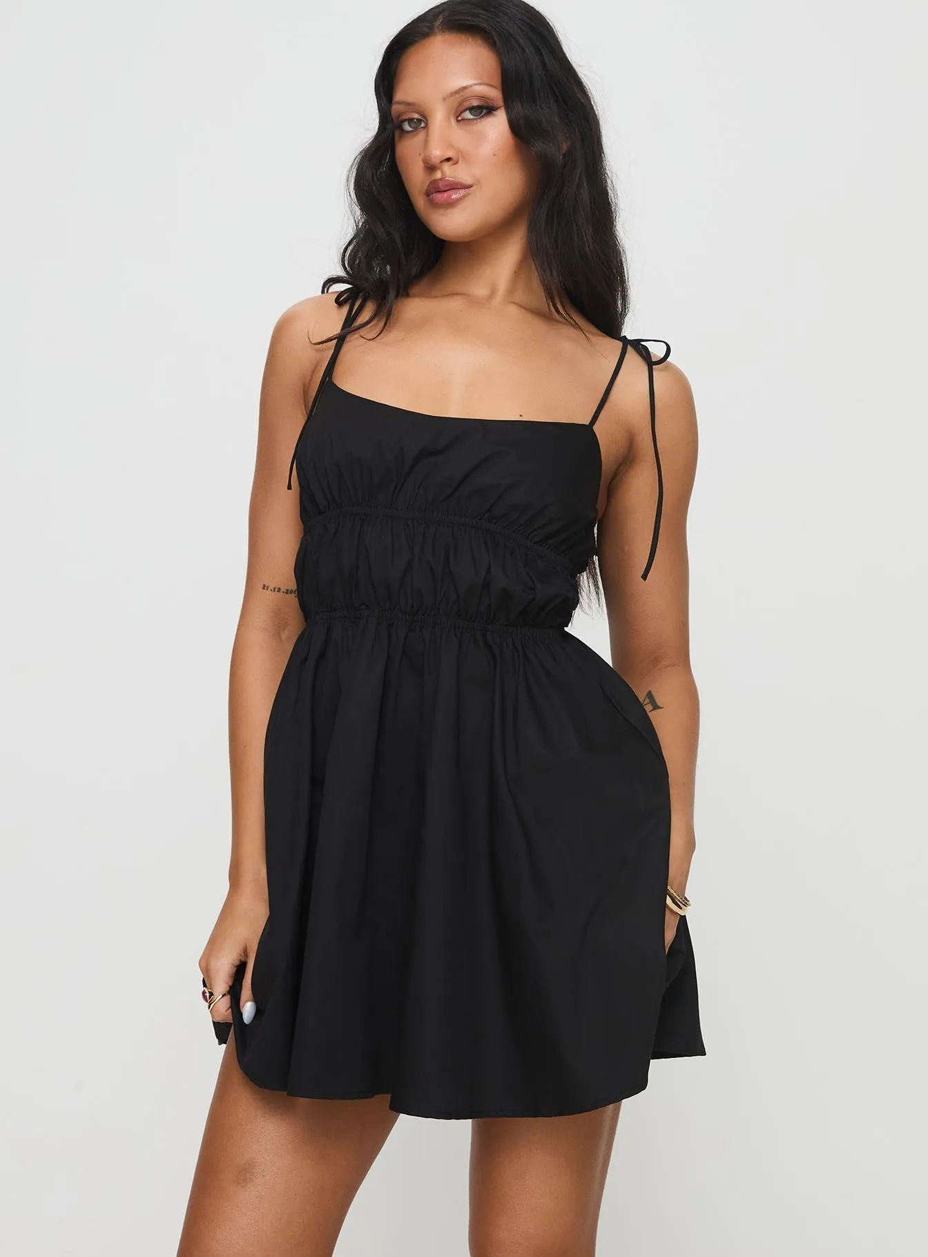 Look Hot Jacksonne Mini Dress Black