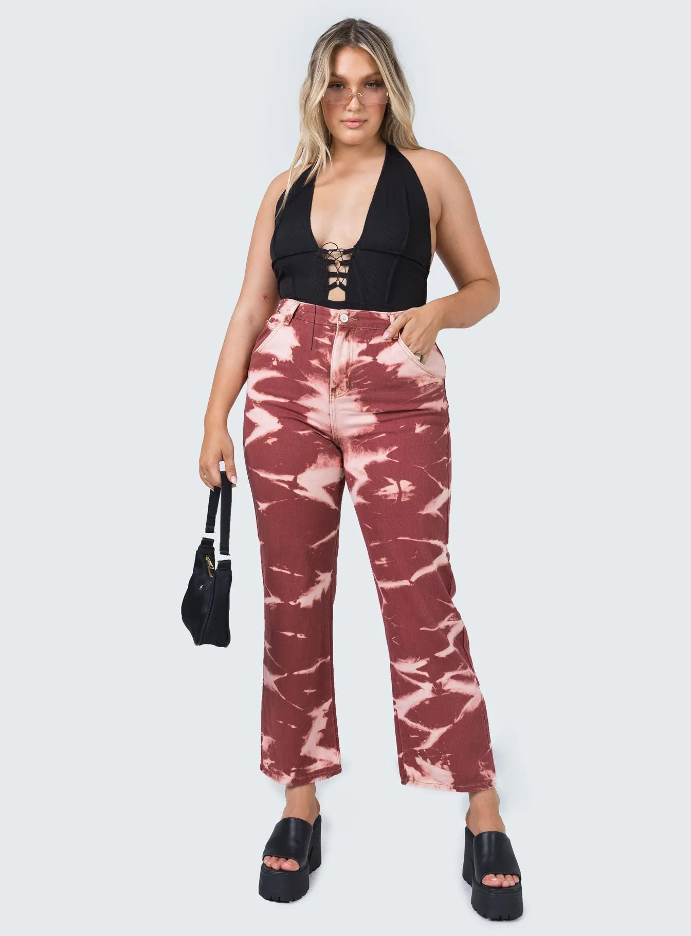 Sleek Shape James Denim Jeans Red