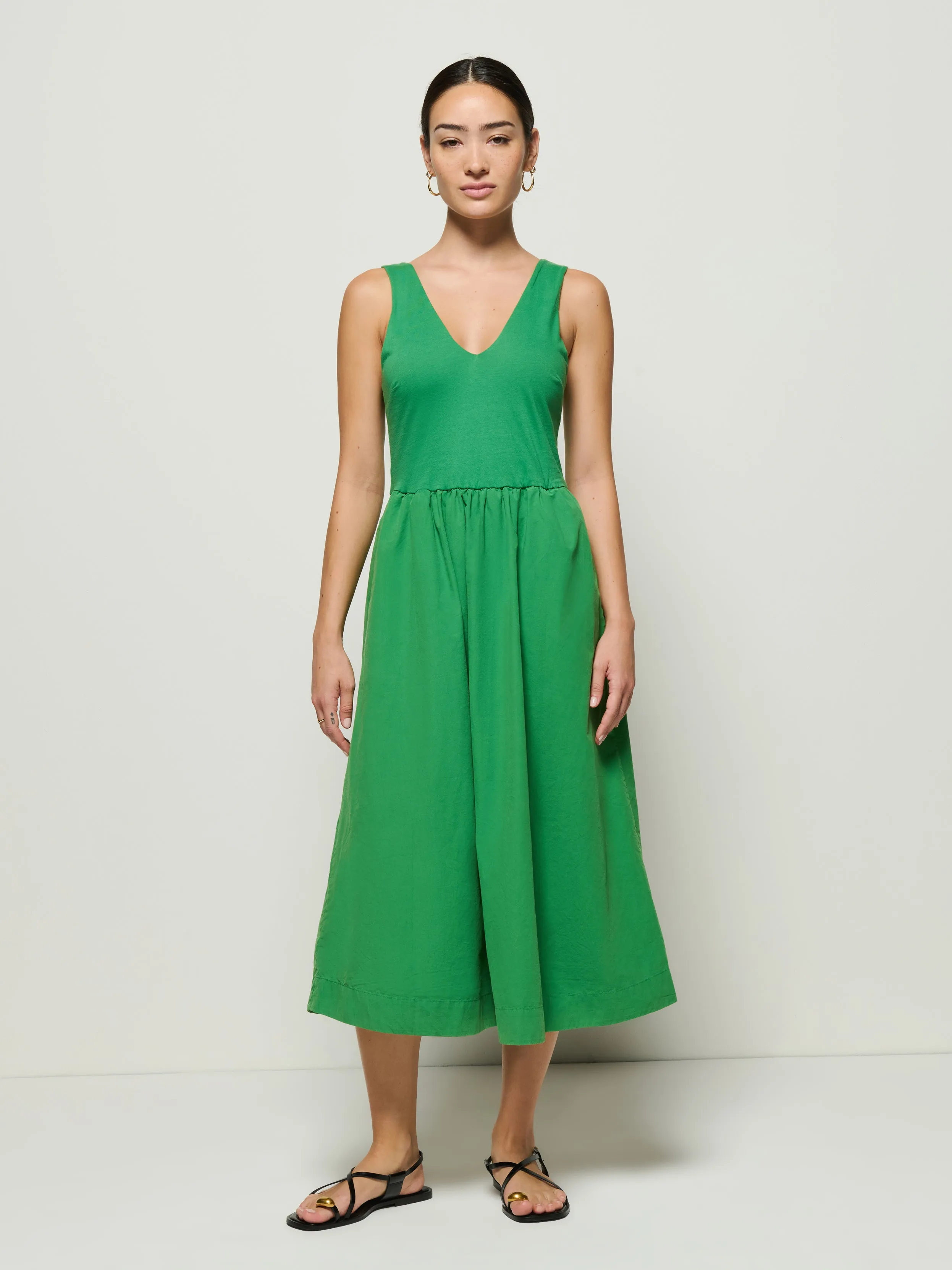 Daria V-Neck Midi Self expression Travel Light