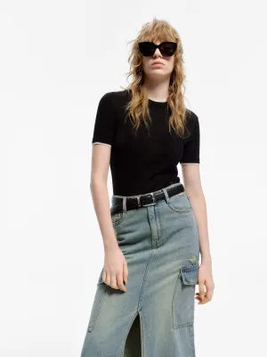 Contrast Trim Fitted T-shirt Odor-resistant Compact Stitch Pattern