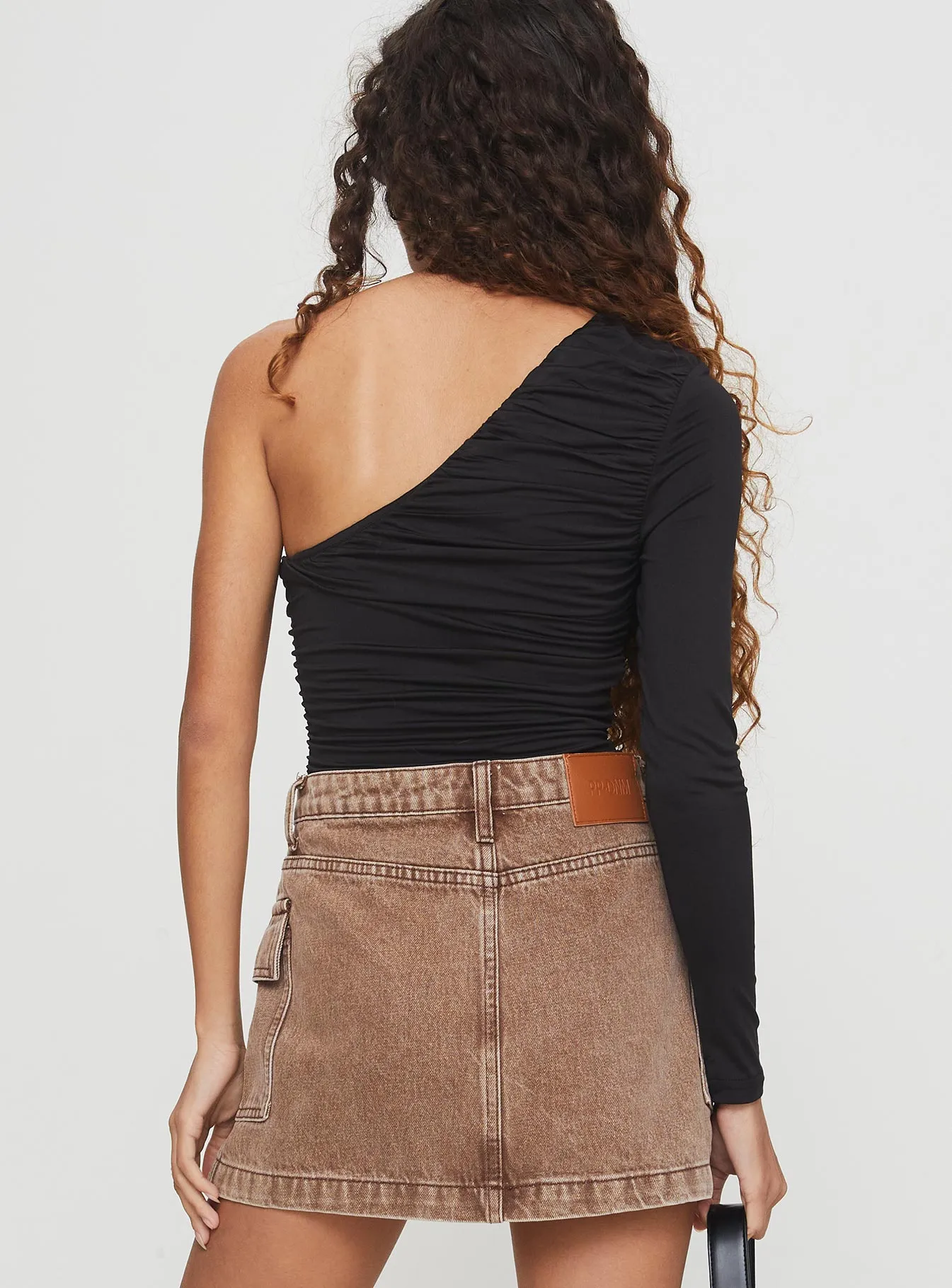 Smart Dancer Relax Loose Envi One Shoulder Bodysuit Black