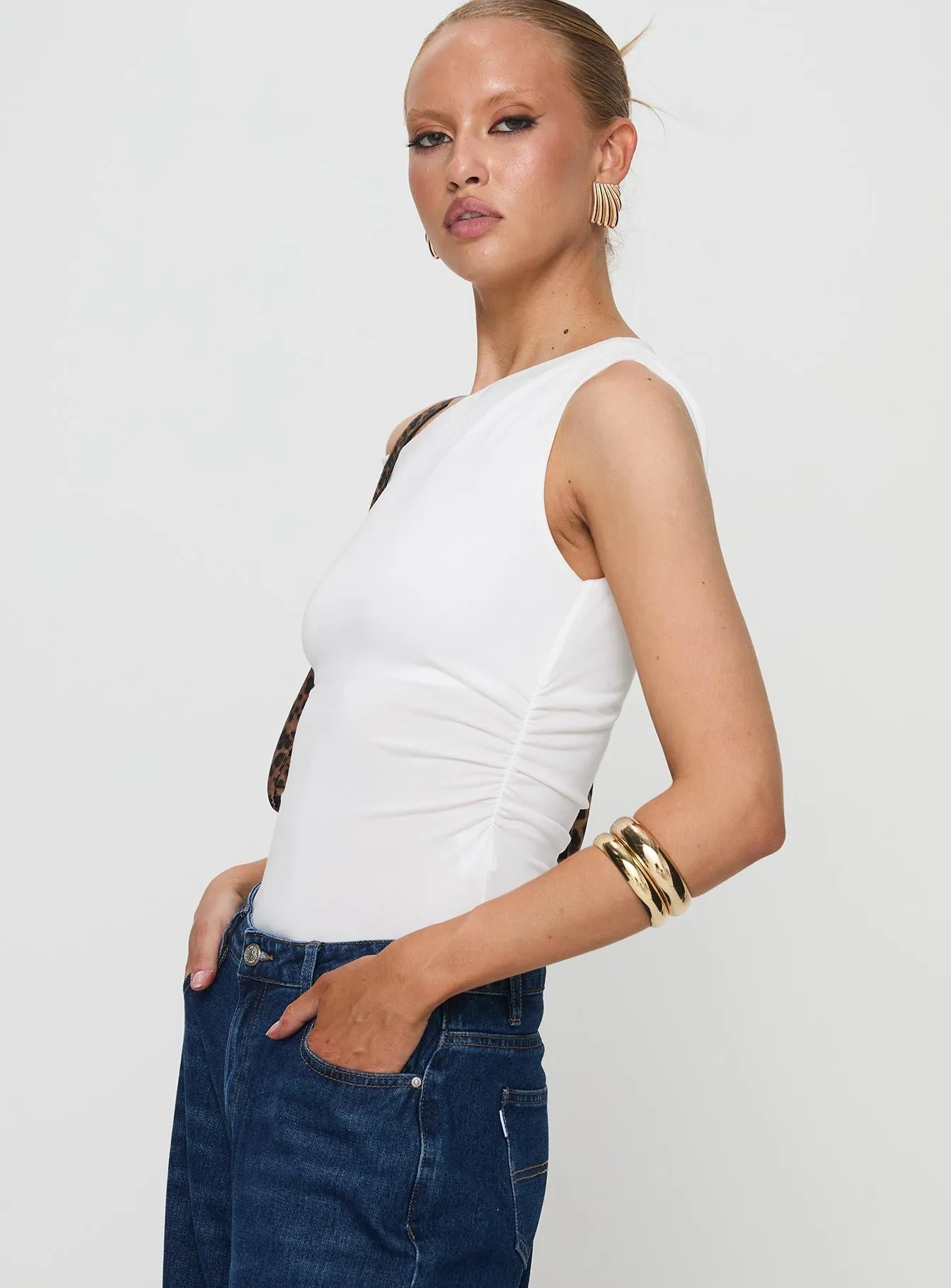 Miyako Bodysuit White Work Vacation Sharp Neutral