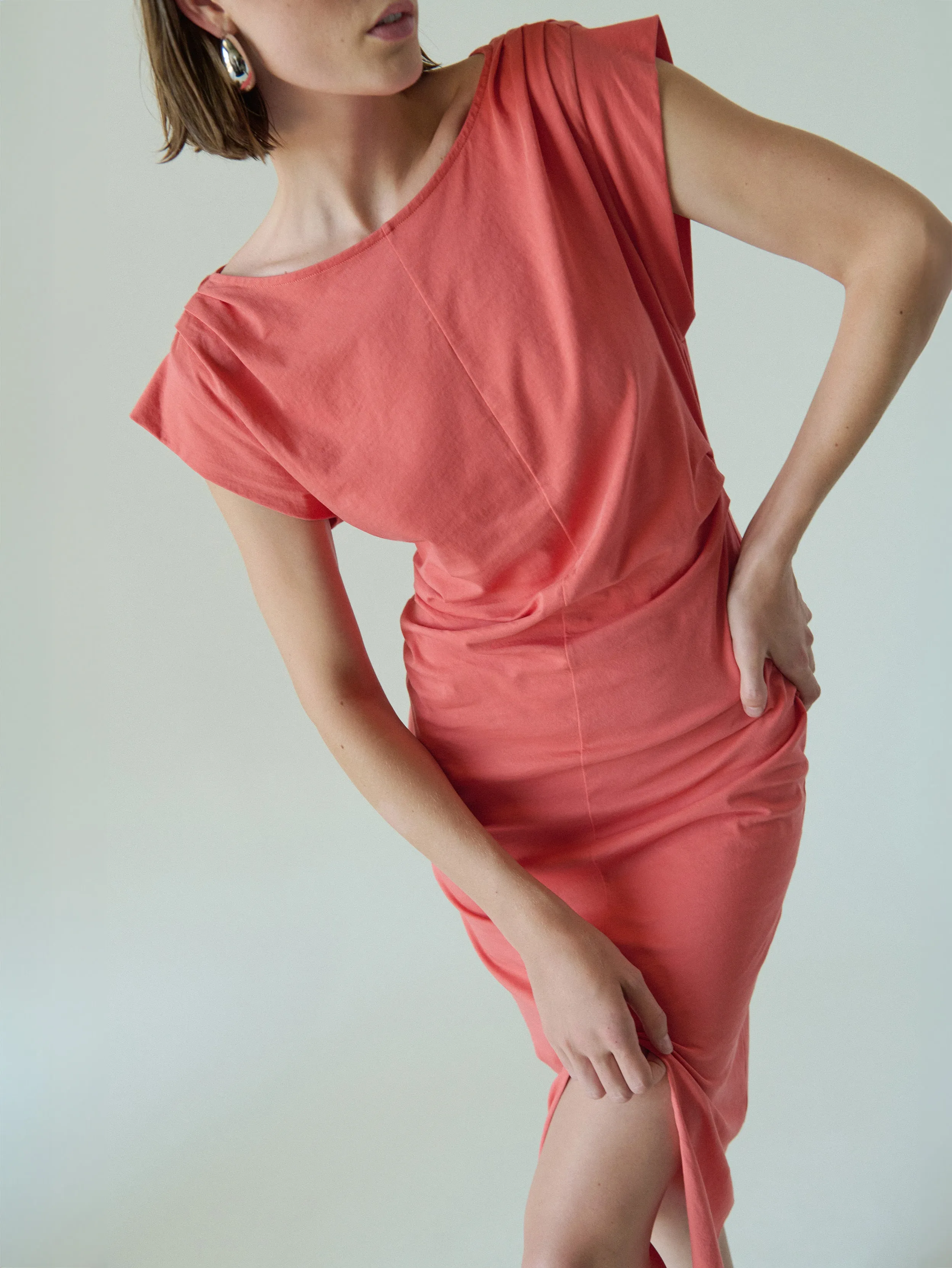 Salma Pleated Midi Feminine Elegance