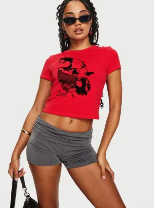 Fashionable Akeko Tee Red