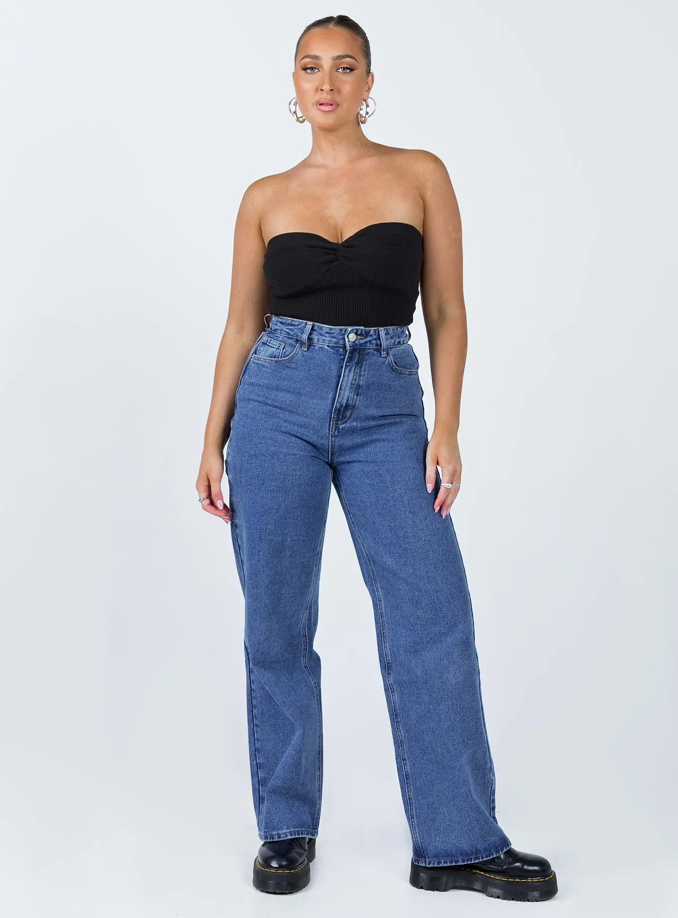 Theore High Waisted Mom Jean Mid Wash Denim Relaxed Feel Night Out Rainy Day