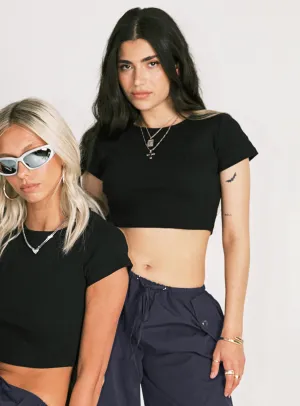 Classic Crop Tee Black Petite Chafe Free Armhole