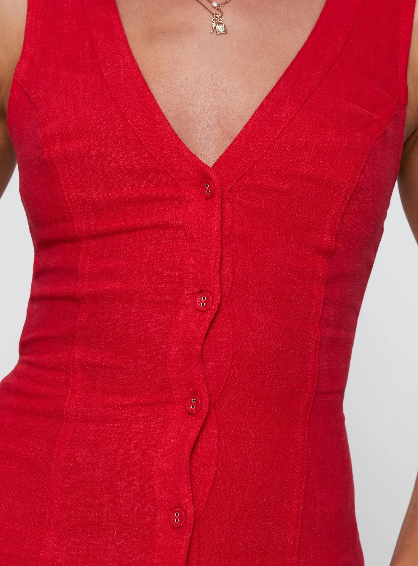 The simple yet stylish design of this maxi dress makes it an ideal choice for any occasion Summer Season Linen Blend Maxi Dress Red