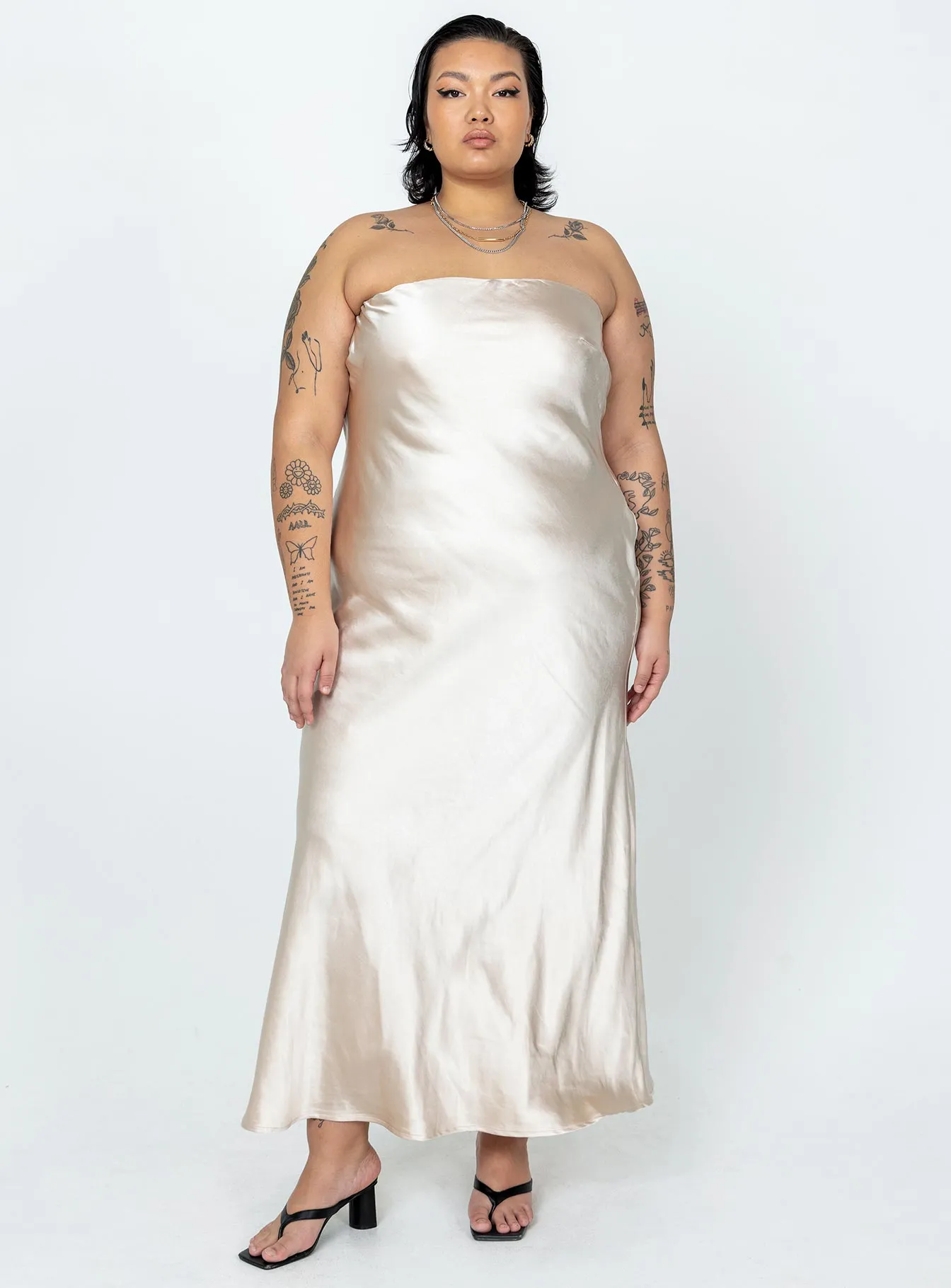 Dune Path Knot Glow Haley Maxi Dress Champagne Curve