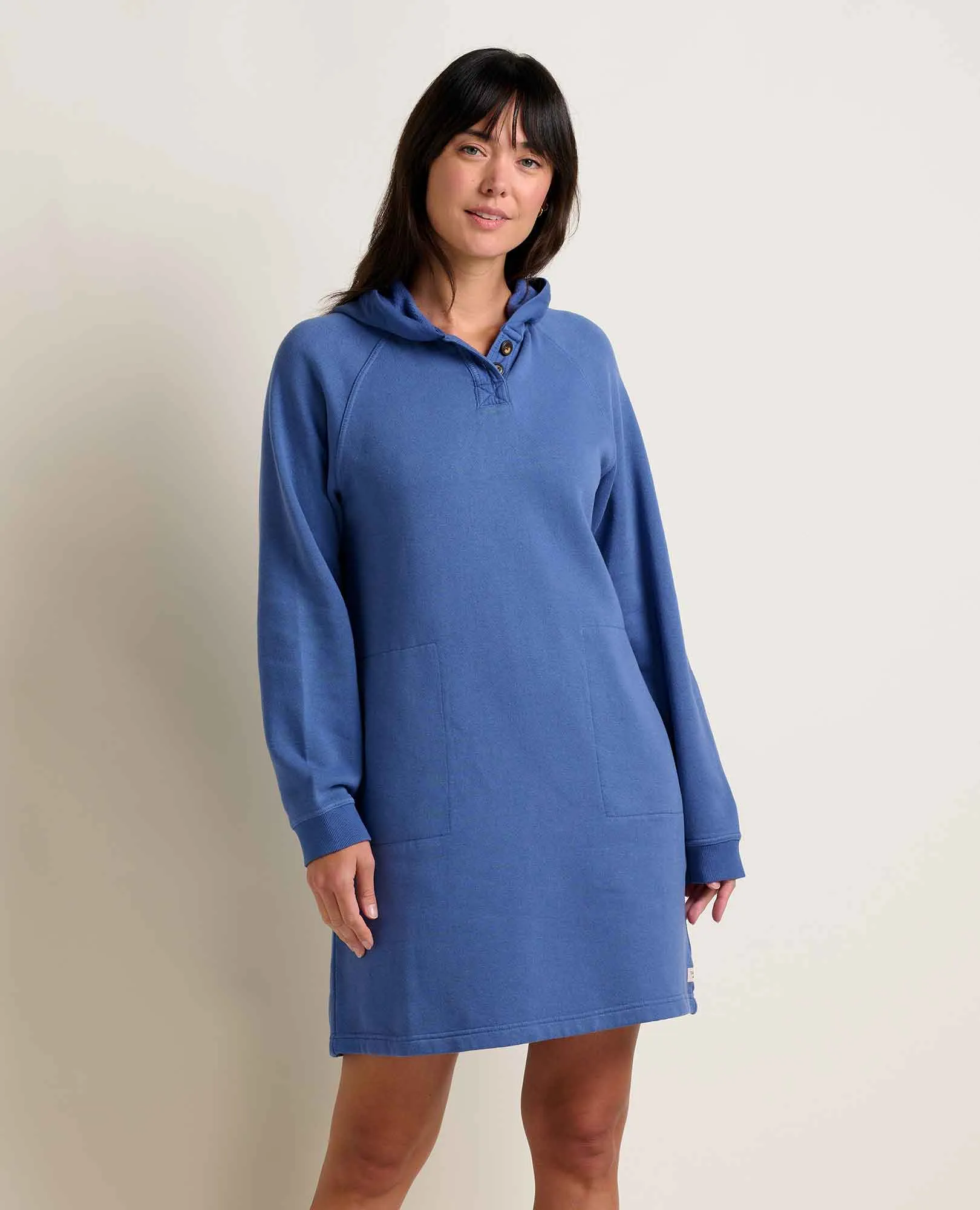 ThermalRegulation Ventilated Back Panel Fernscape Hooded Dress
