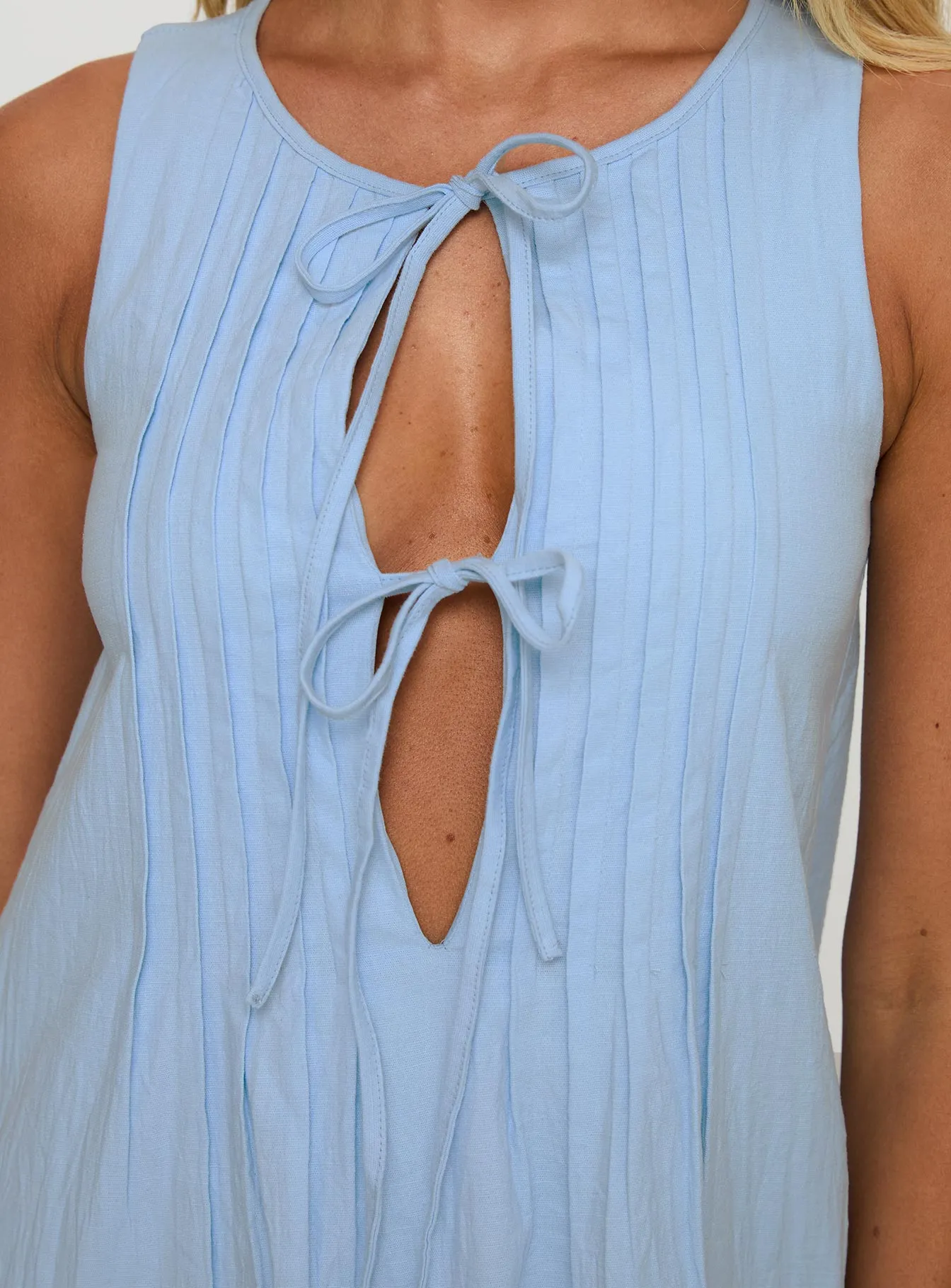 Caddie Tie Mini Dress Blue Edge Glow Soft touch finish