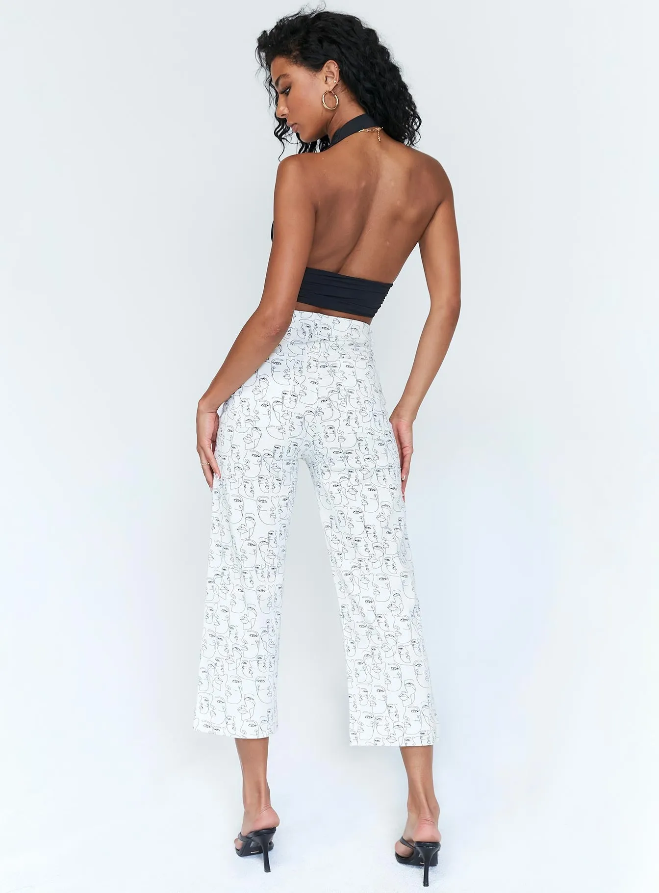 Nelly Wide Leg Face Print Pants White Relaxed Cut Stretch Recovery