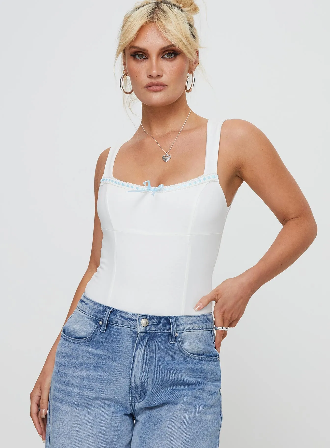 Shopping Sharp Nevali Bodysuit White