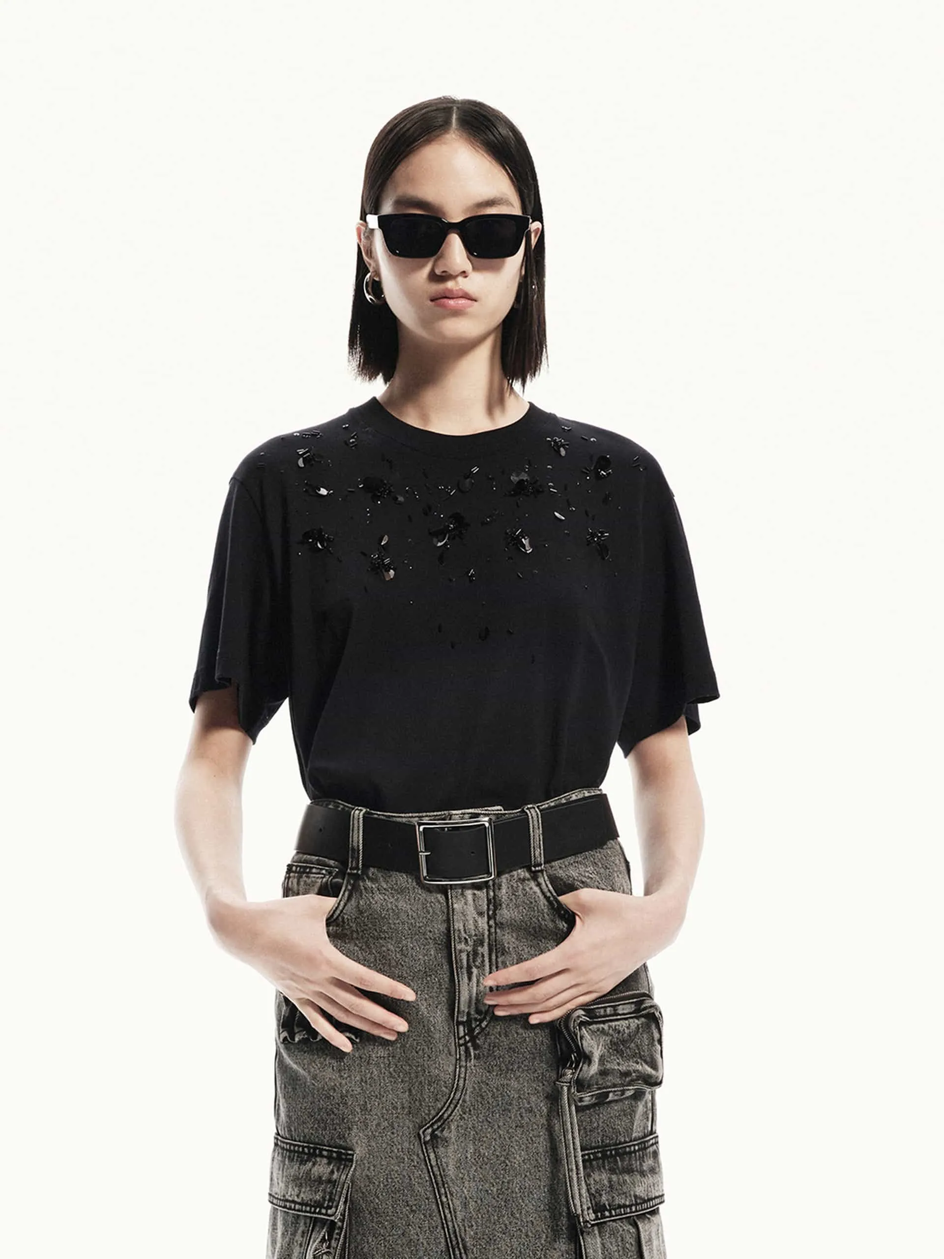Sequin Detail Cotton T-shirt Minimal Style Trend polo neck
