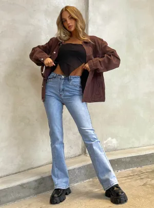 Trudi Denim Jeans Slim Sunny Vibes Festival Outfit Earthy Rainy Day City Walk