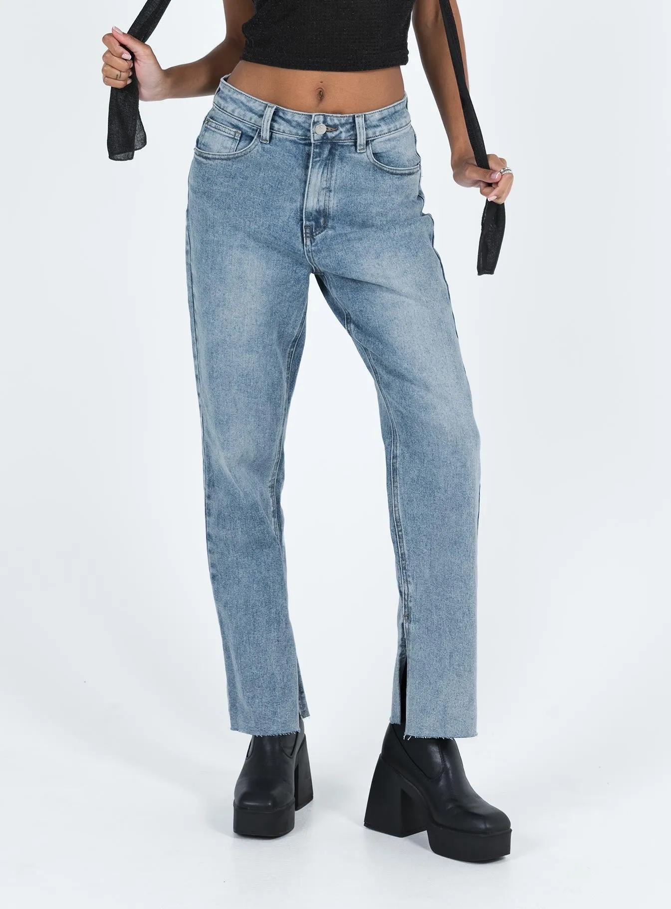 Ferrero Jeans Mid Wash Denim Basic Comfort