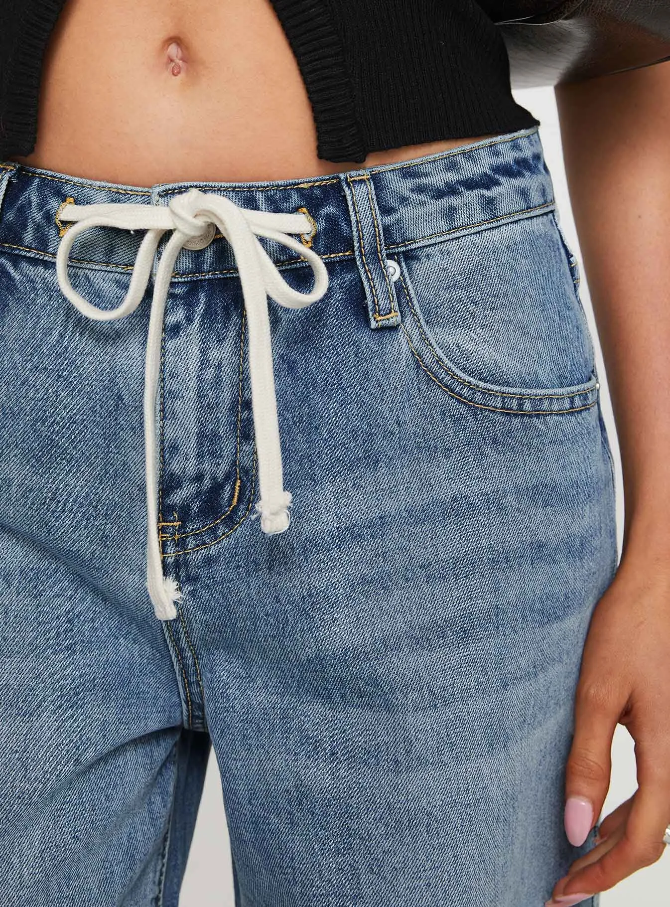 Mellowed Out Low Rise Straight Leg Jeans Mid Blue Durable Streetwear Fan Premium