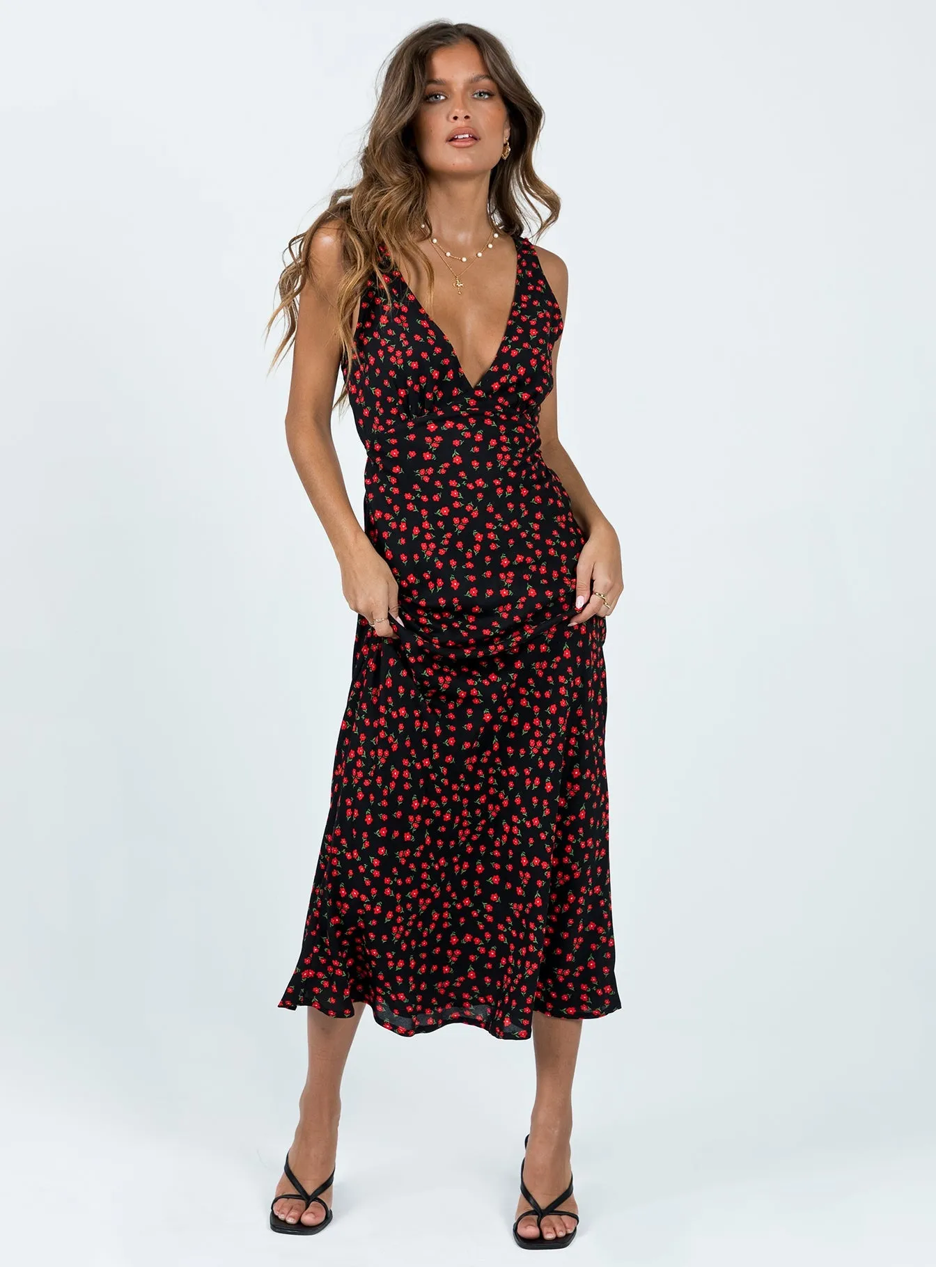 Nellie Maxi Dress Black/Red Floral Spanish Heat Bold Hue