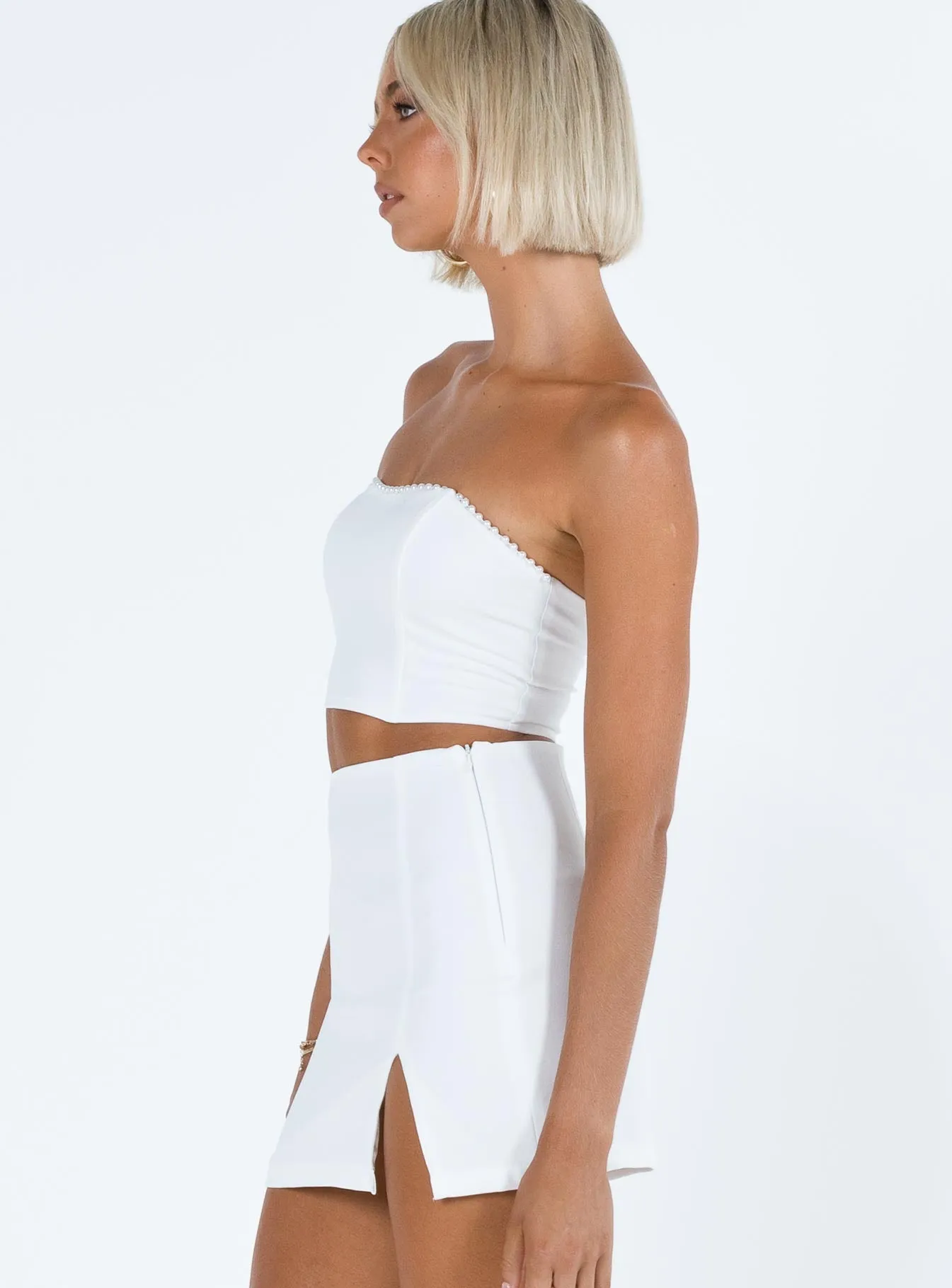 Elevate Set White Eco Conscious Packaging