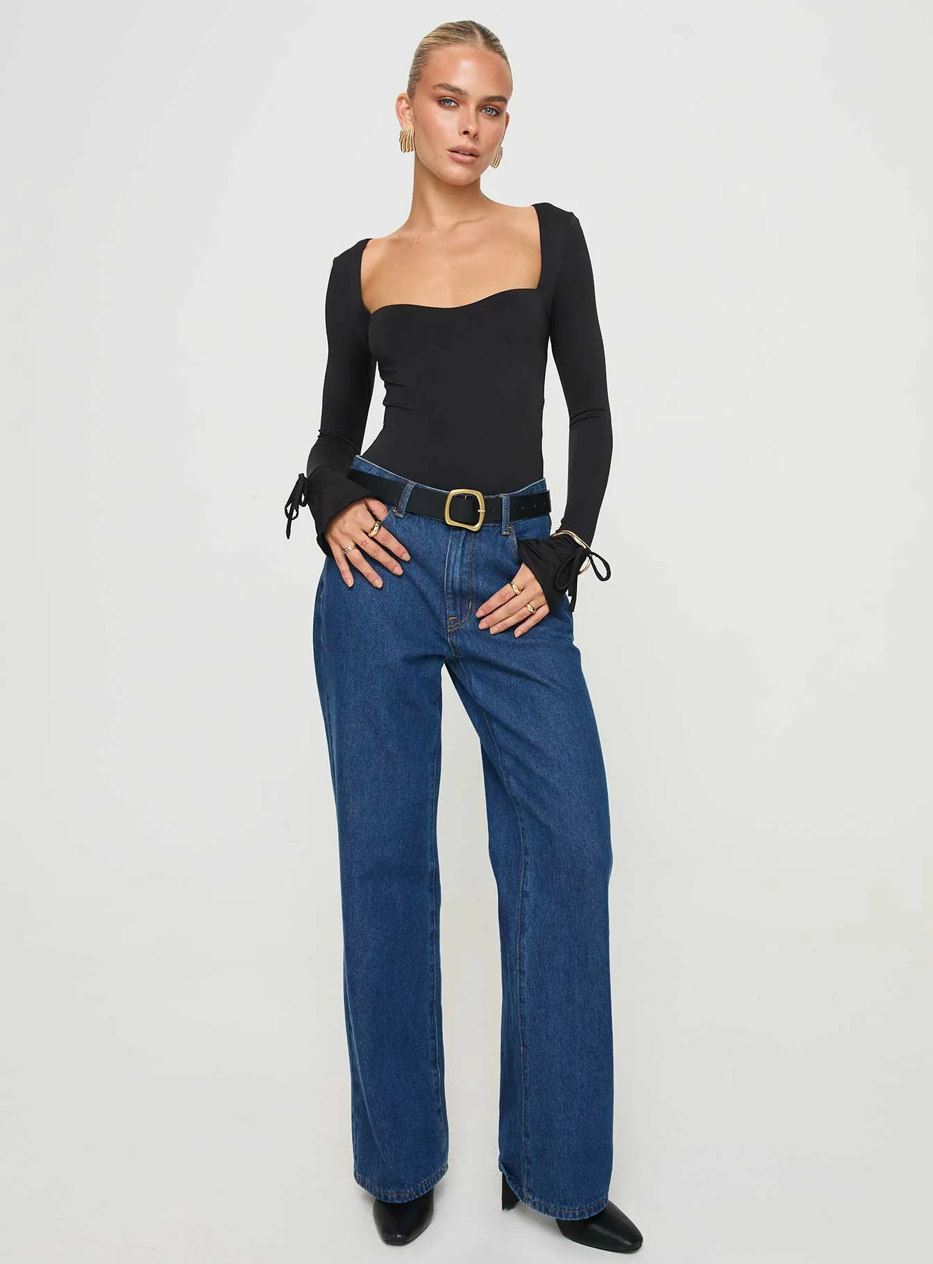 Warrander Long Sleeve Bodysuit Black Street Holiday