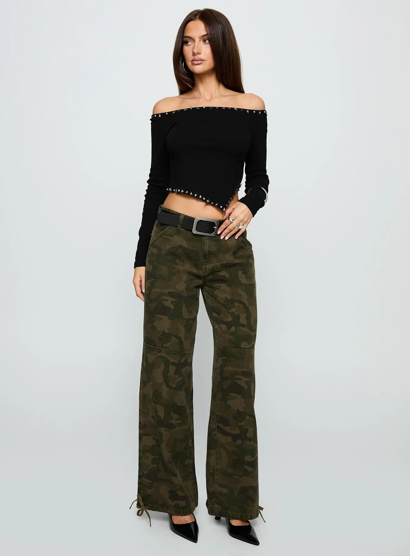 Pre Shrunk Material Creative Look Work Ready Lightweight Strike Out Mid Rise Wide Leg Jeans Camouflage