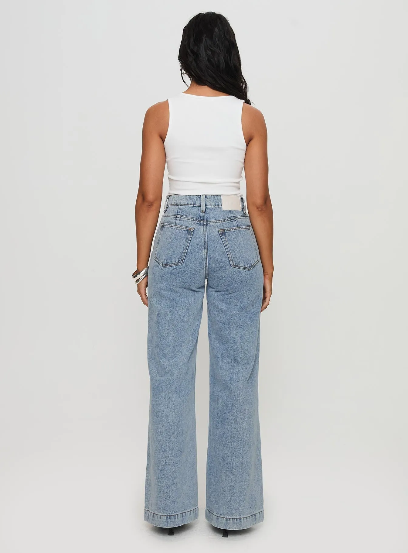 Goldie High Rise Wide Leg Jeans Light Wash Casual Wear On The Move