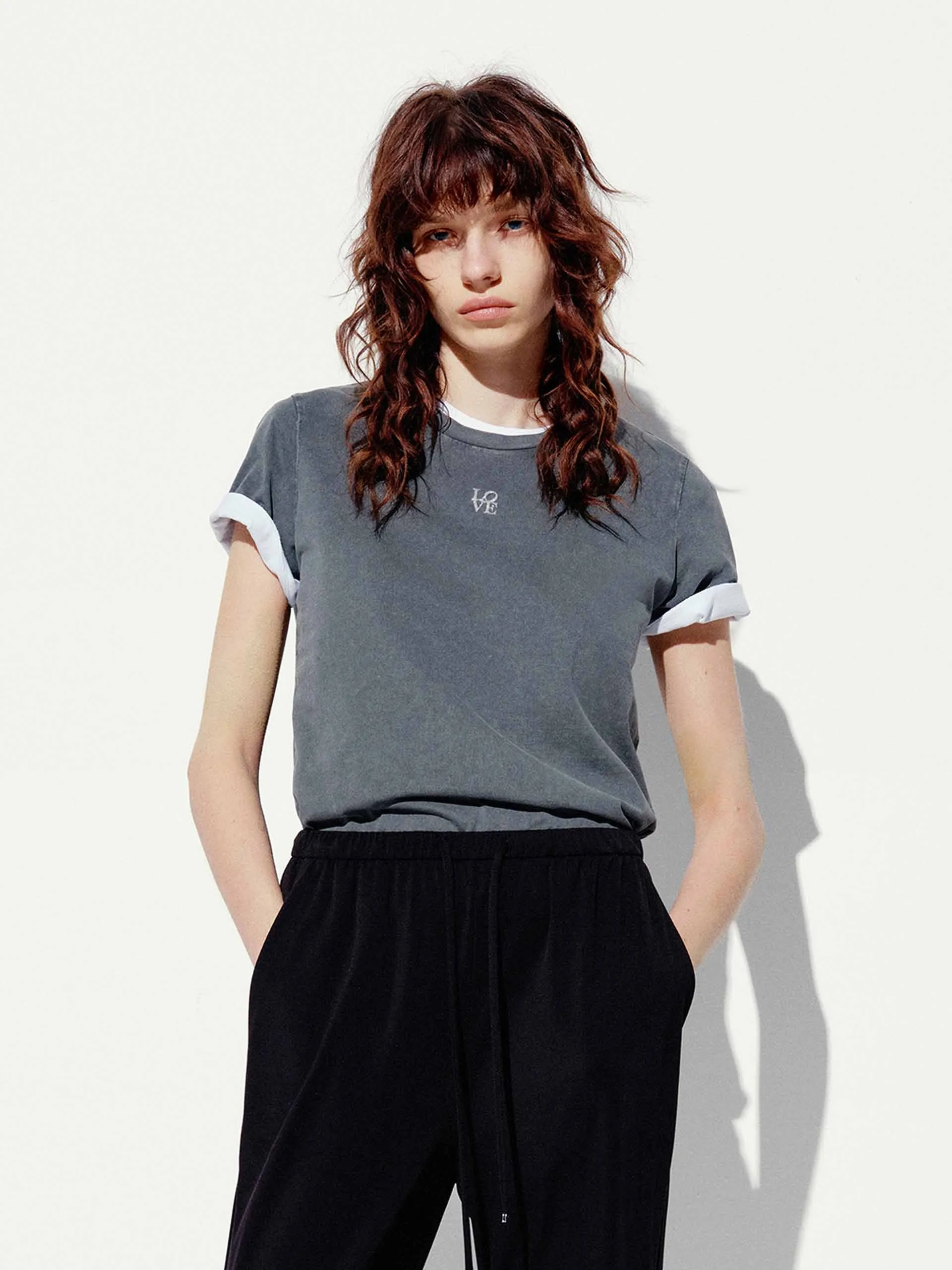 SlimFitDesign Ergonomic Cut LOVE Print Round Neck T-shirt