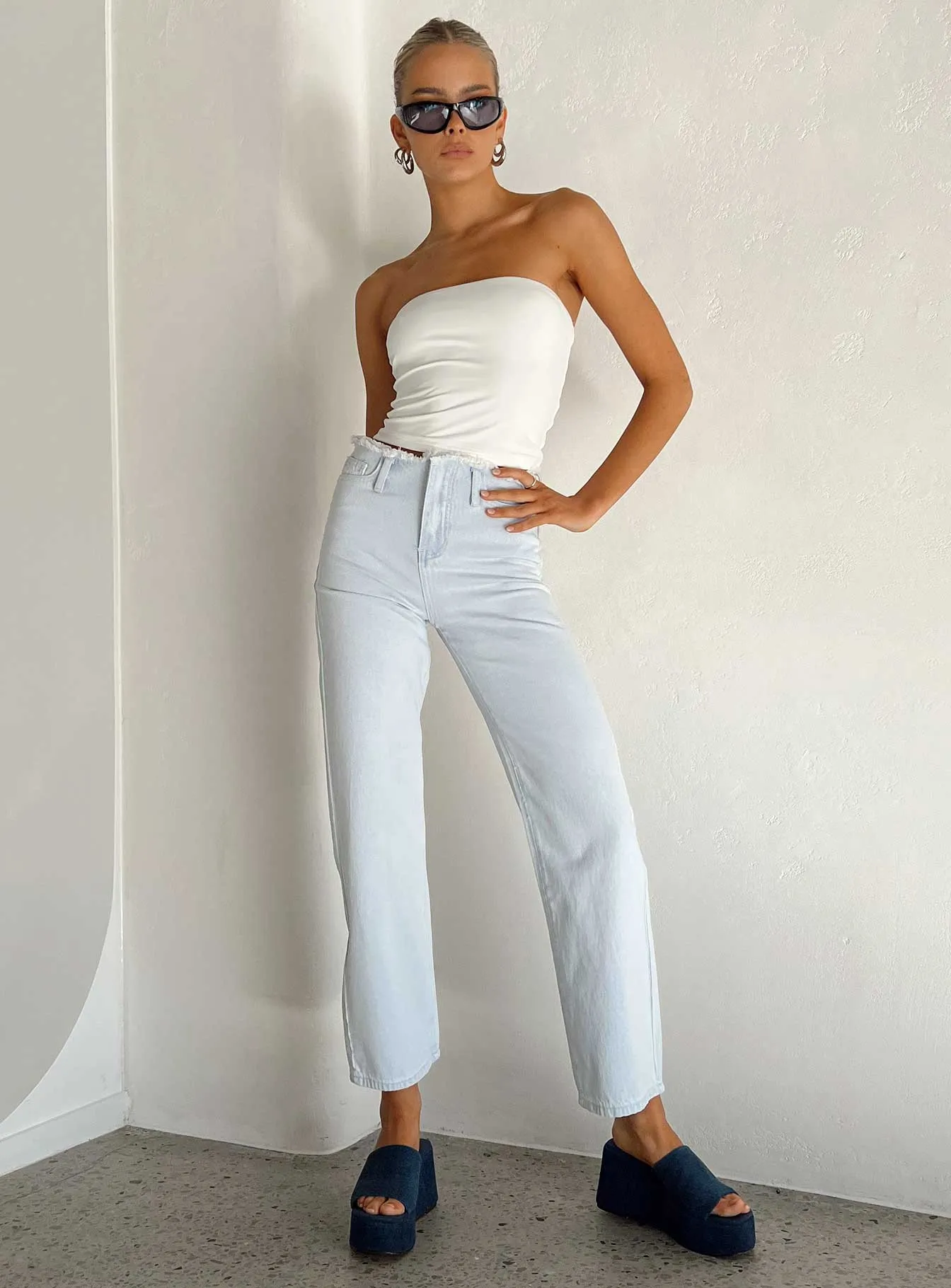 Reliable Choice Layton Straight Leg Light Wash Jean Denim