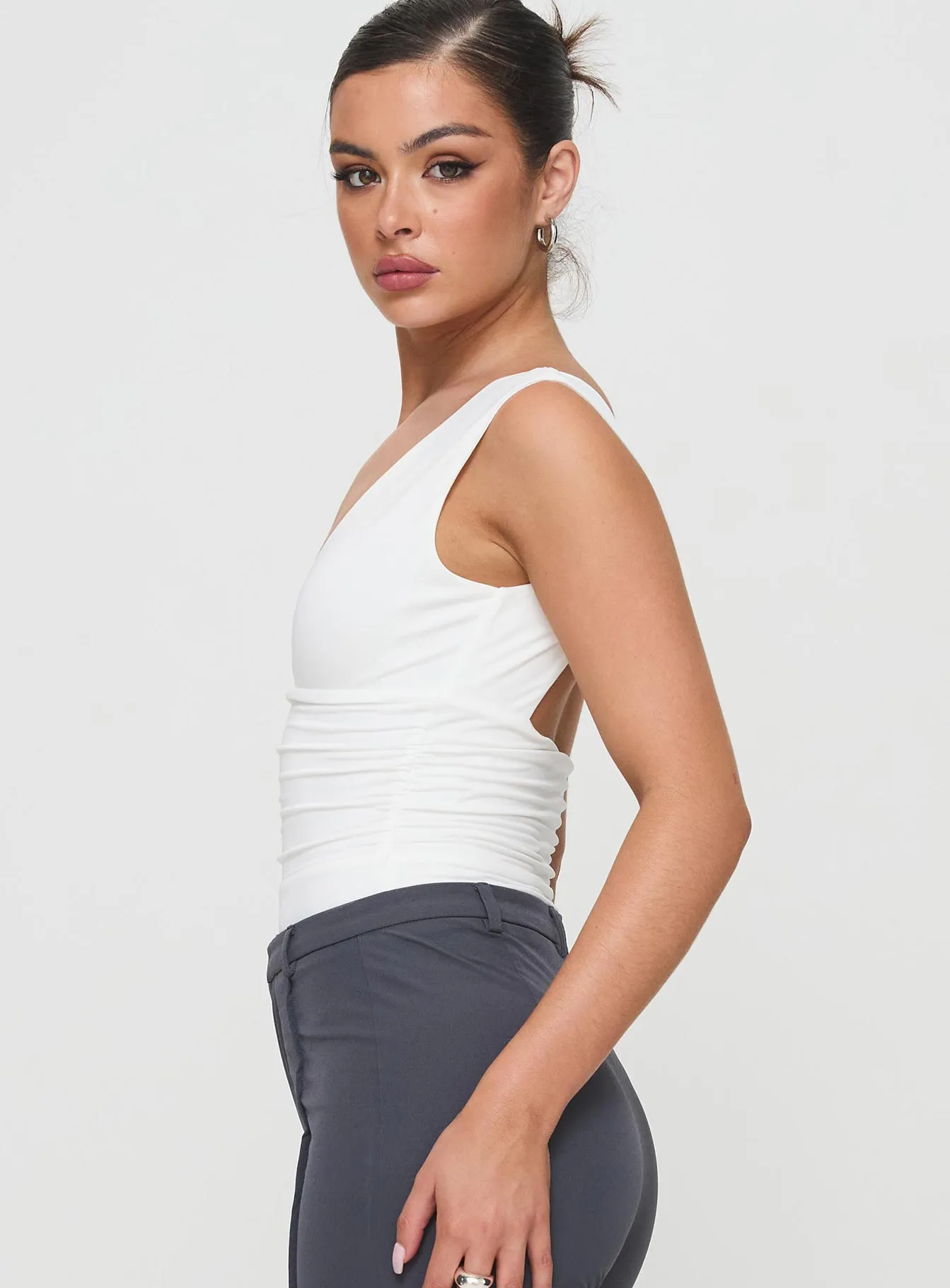 Charming Traveler Simple Picnic Klaude Bodysuit White