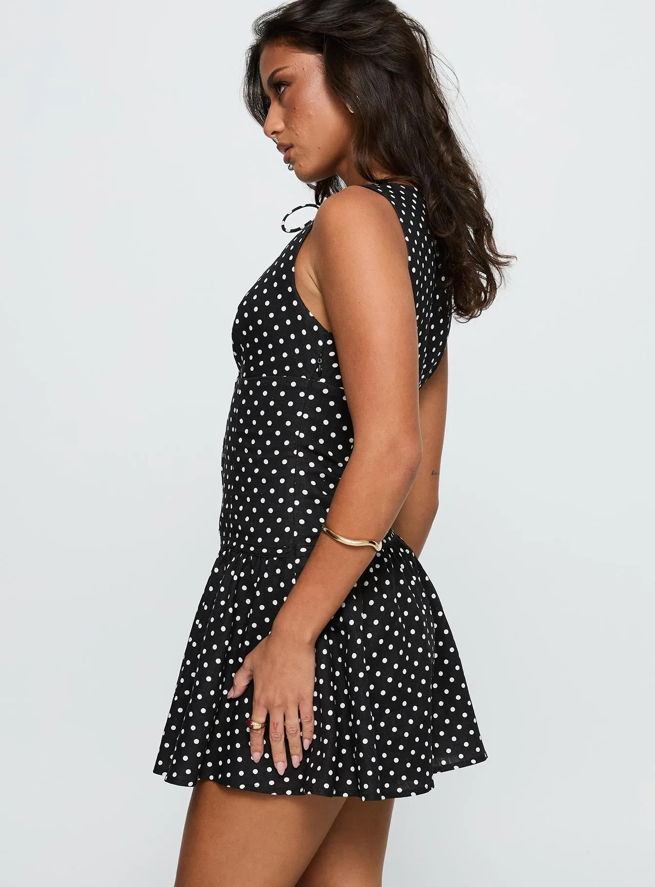 Beat Hot Alissea Keyhole Linen Blend Mini Dress Black Polka