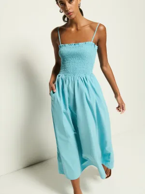 Trendy Fashion Sophisticated Wear Sibelle Smocked Midi