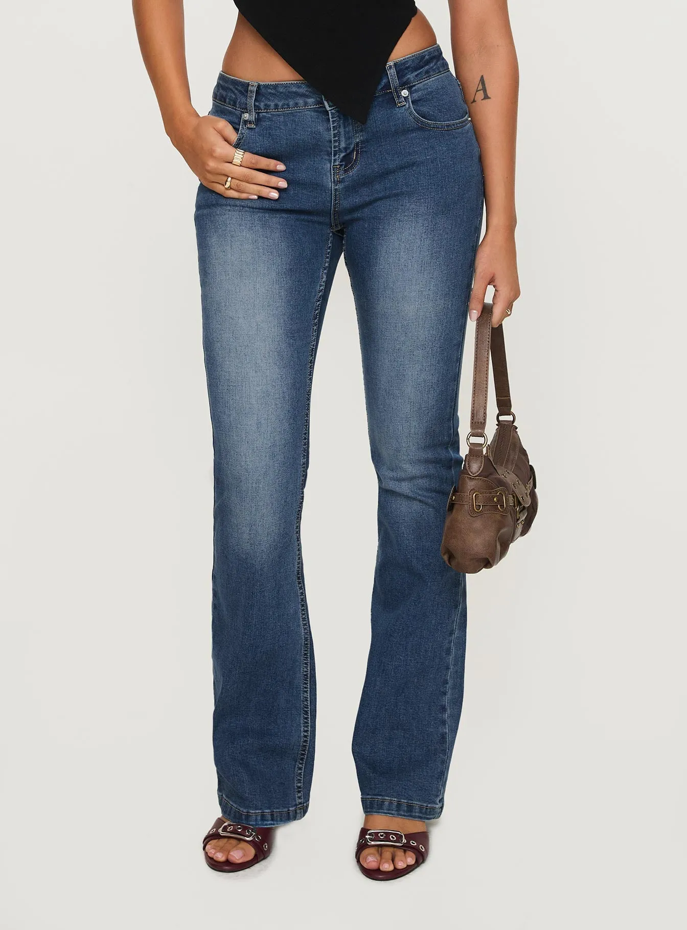 Bethany Low Rise Bootleg Jeans Mid Wash Easy Fit