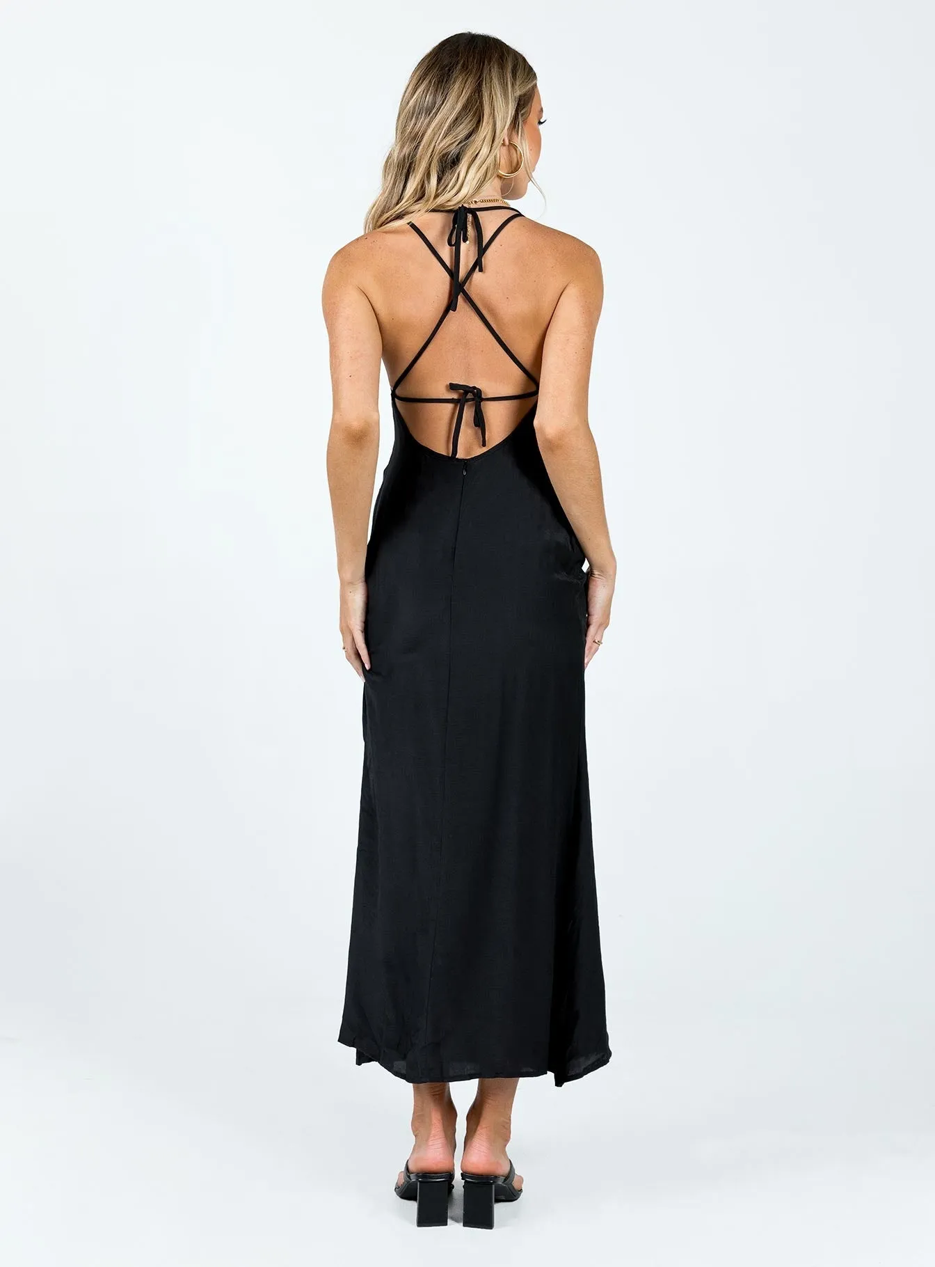 Early Light The simple silhouette of this dress makes it easy to style for both day and night wear Centomo Maxi Dress Black