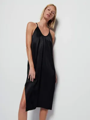 Liliana Dress Feminine Elegance