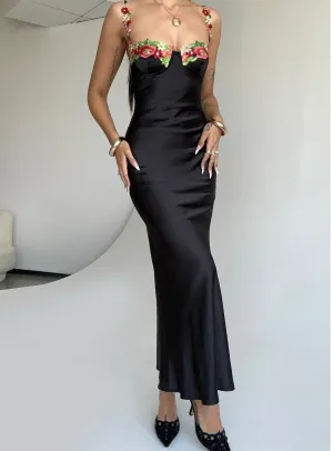 Rail Glow Light and breathable fabric Kenzie Maxi Dress Black