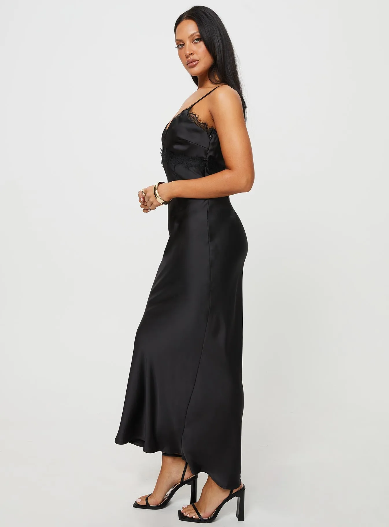 Sanz Maxi Dress Black Wild Meadow Mist Path