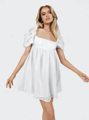 Flattering wear Alaya Mini Dress White