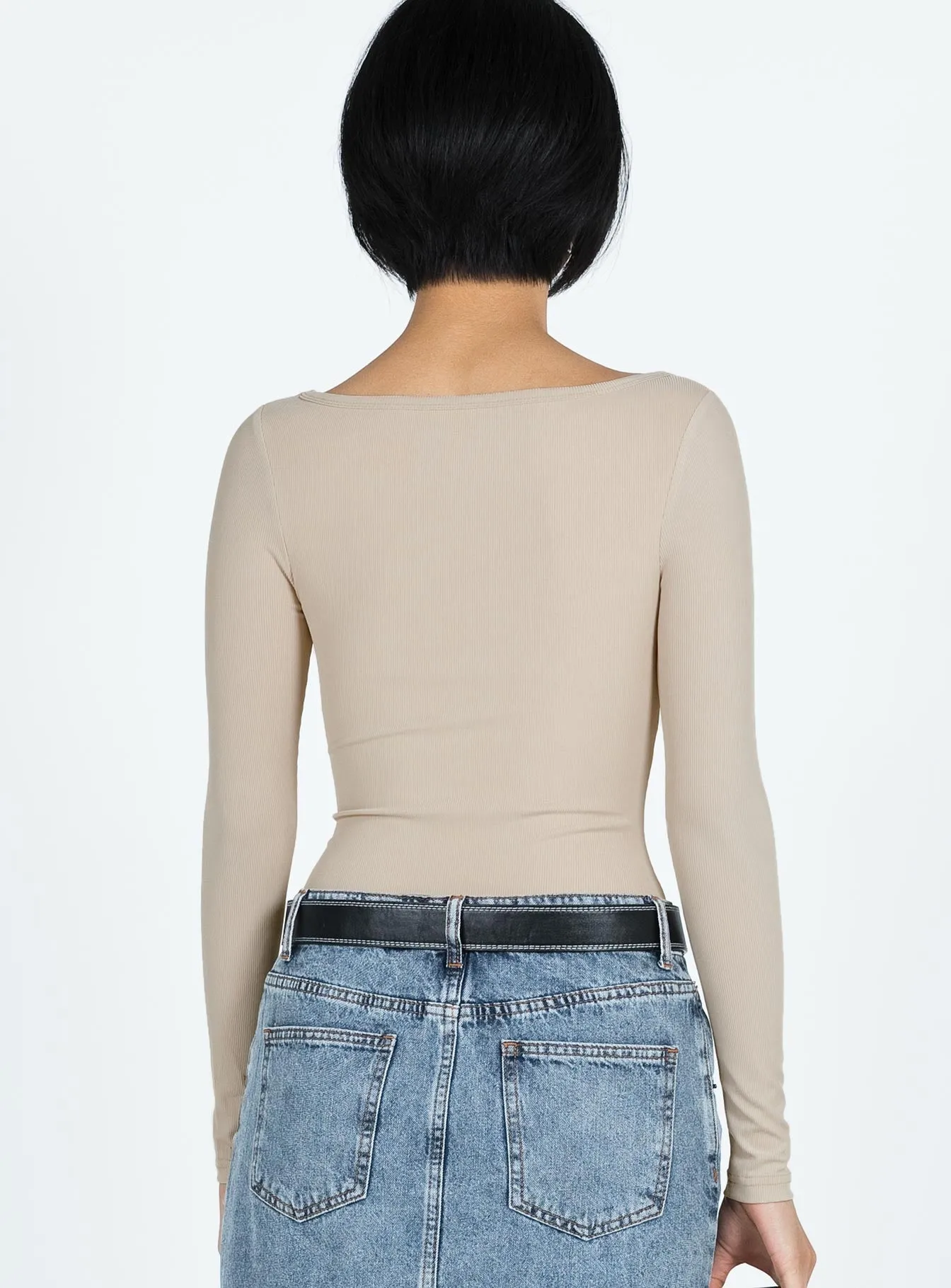 Smart Vacation Arthie Long Sleeve Bodysuit Beige