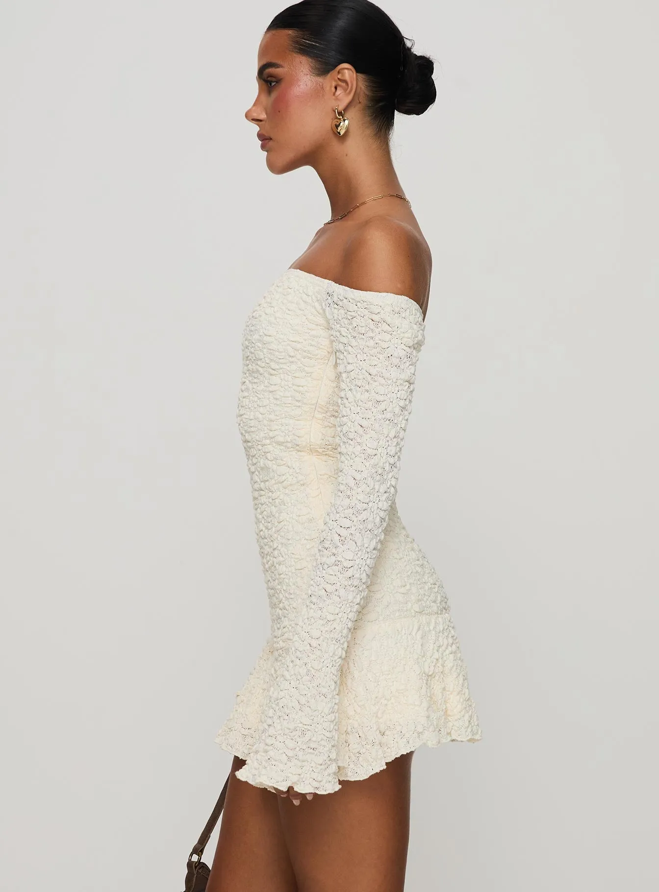 Vancesca Long Sleeve Mini Dress Cream Light Soft Runway Glow
