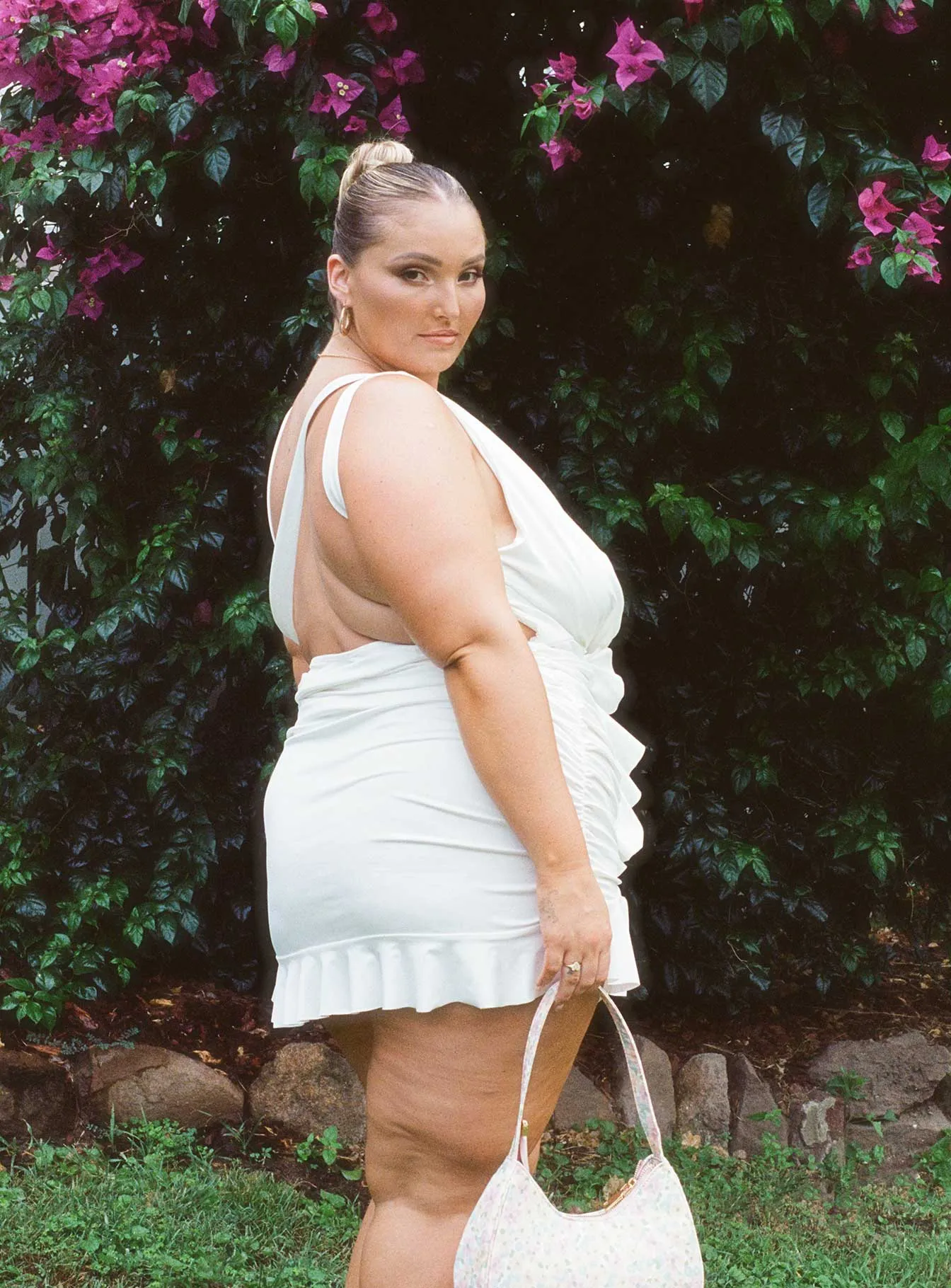 Devotion Mini Dress White Curve Match Fast