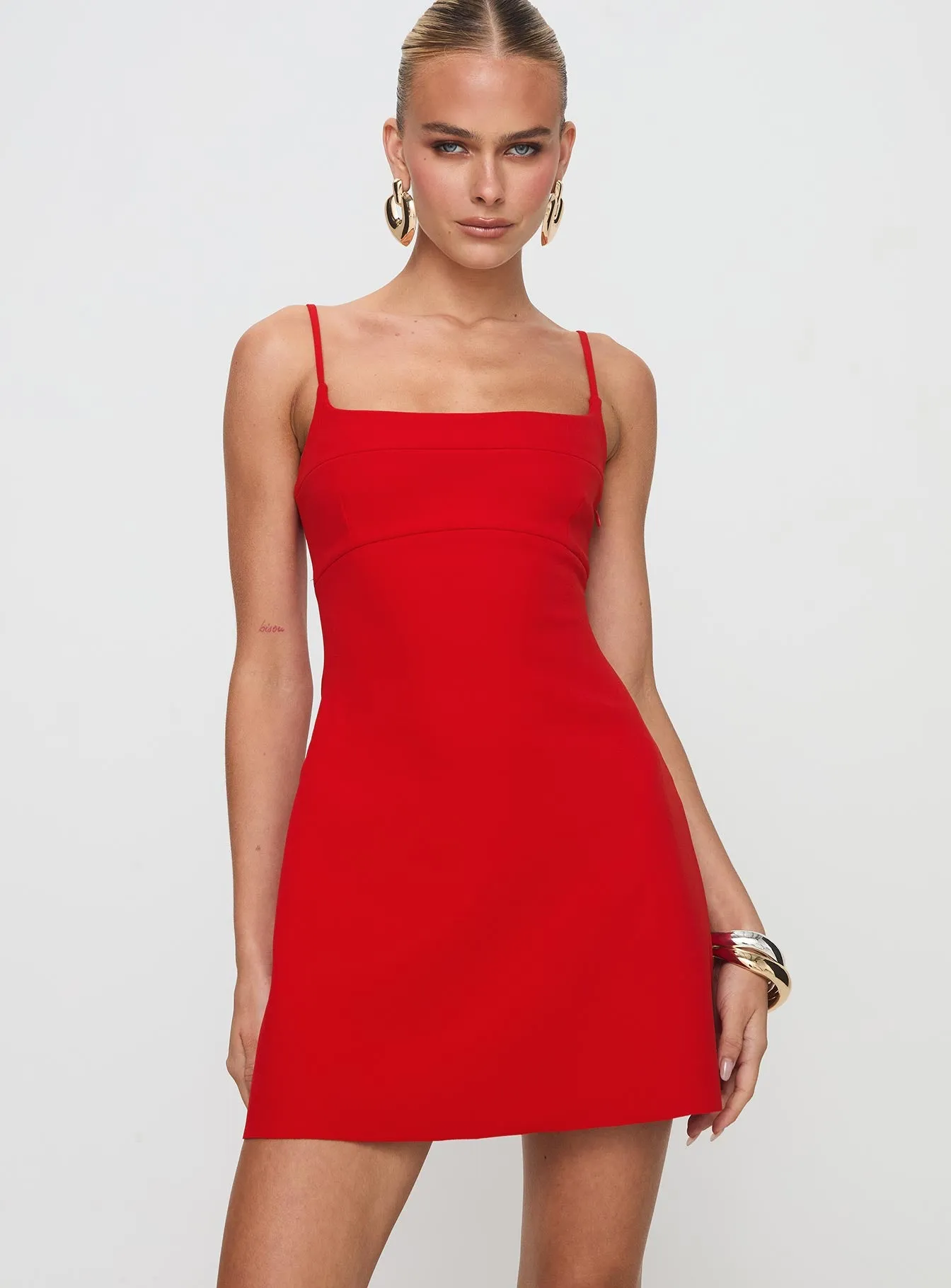 Non Irritating Seams Glow Edge Rousselet Mini Dress Red