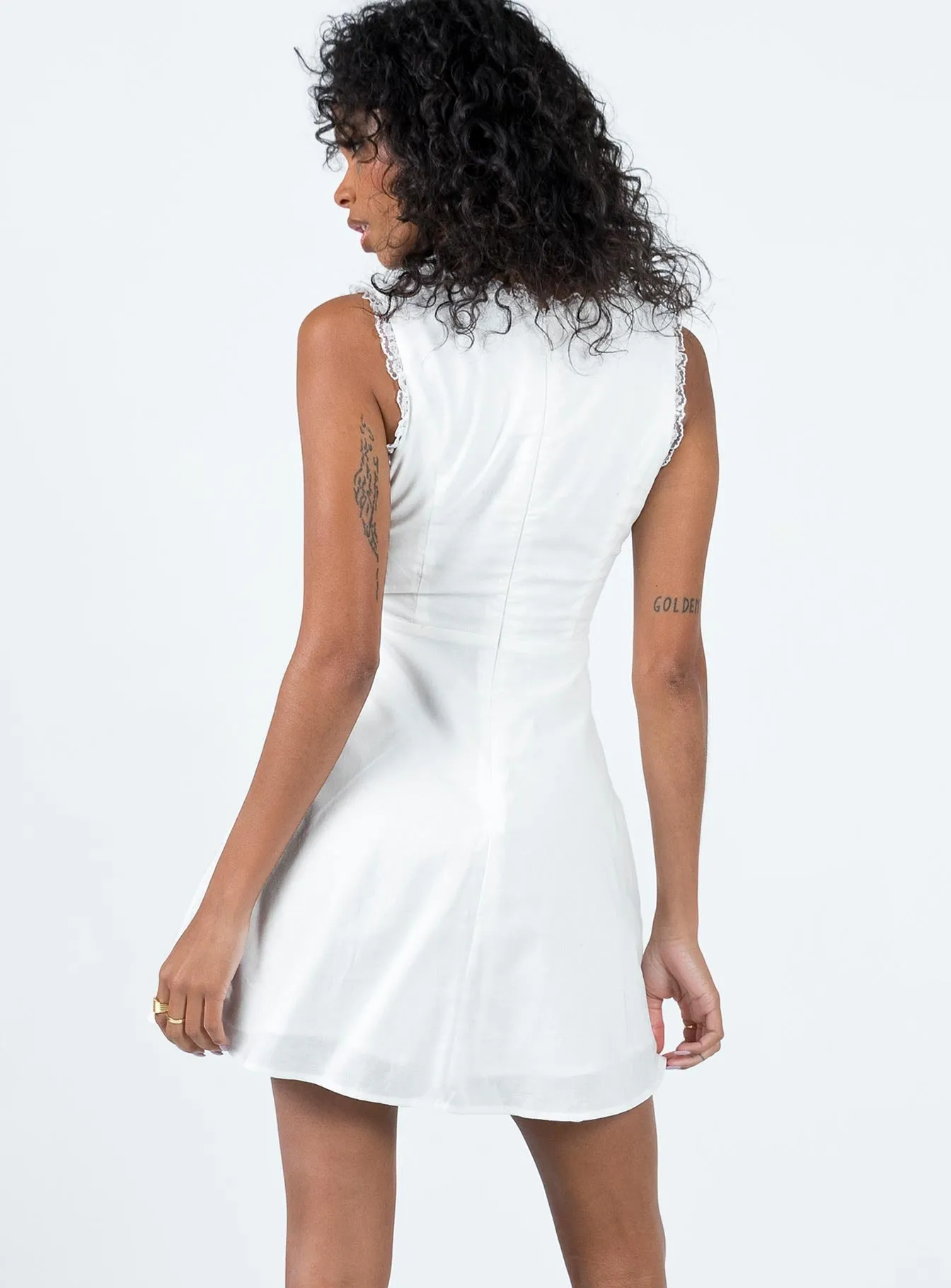 Street Fashion Silvanna Mini Dress White