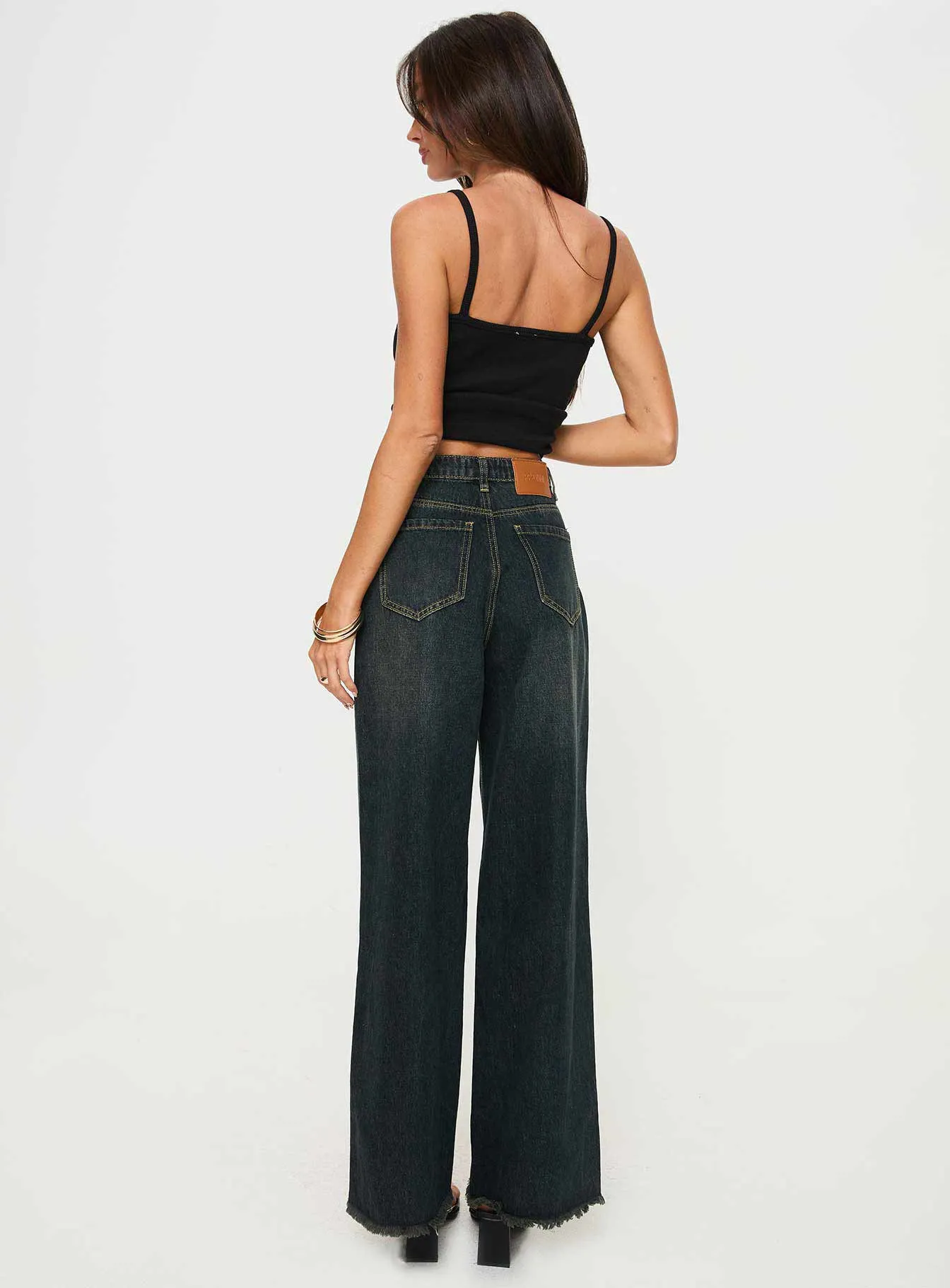 Moisture Wicking Technology Morris Mid Rise Wide Leg Denim Jean Grunge Wash