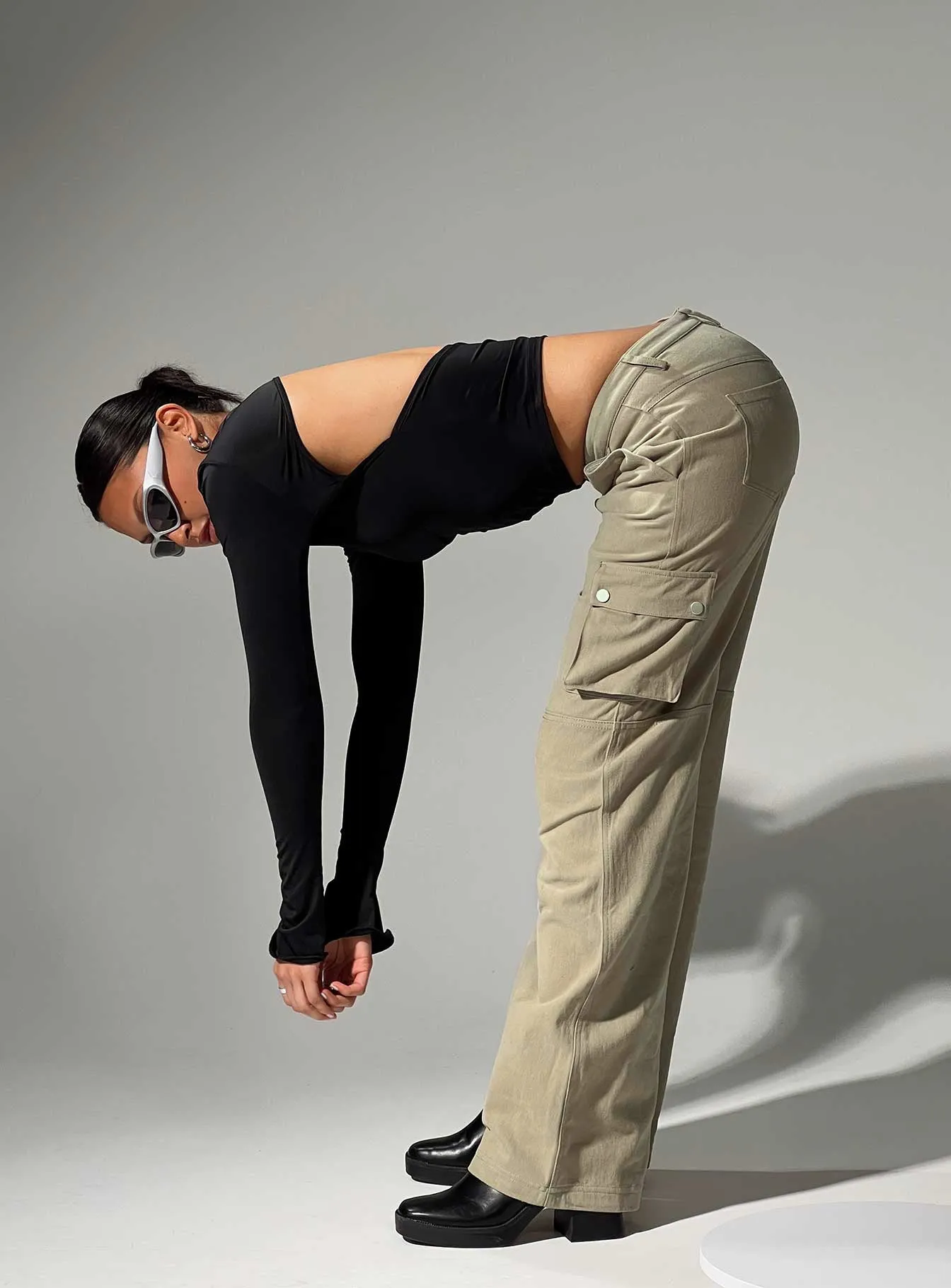 Softened Seams Timeless Outfit Paige Mid Rise Cargo Jean Sage