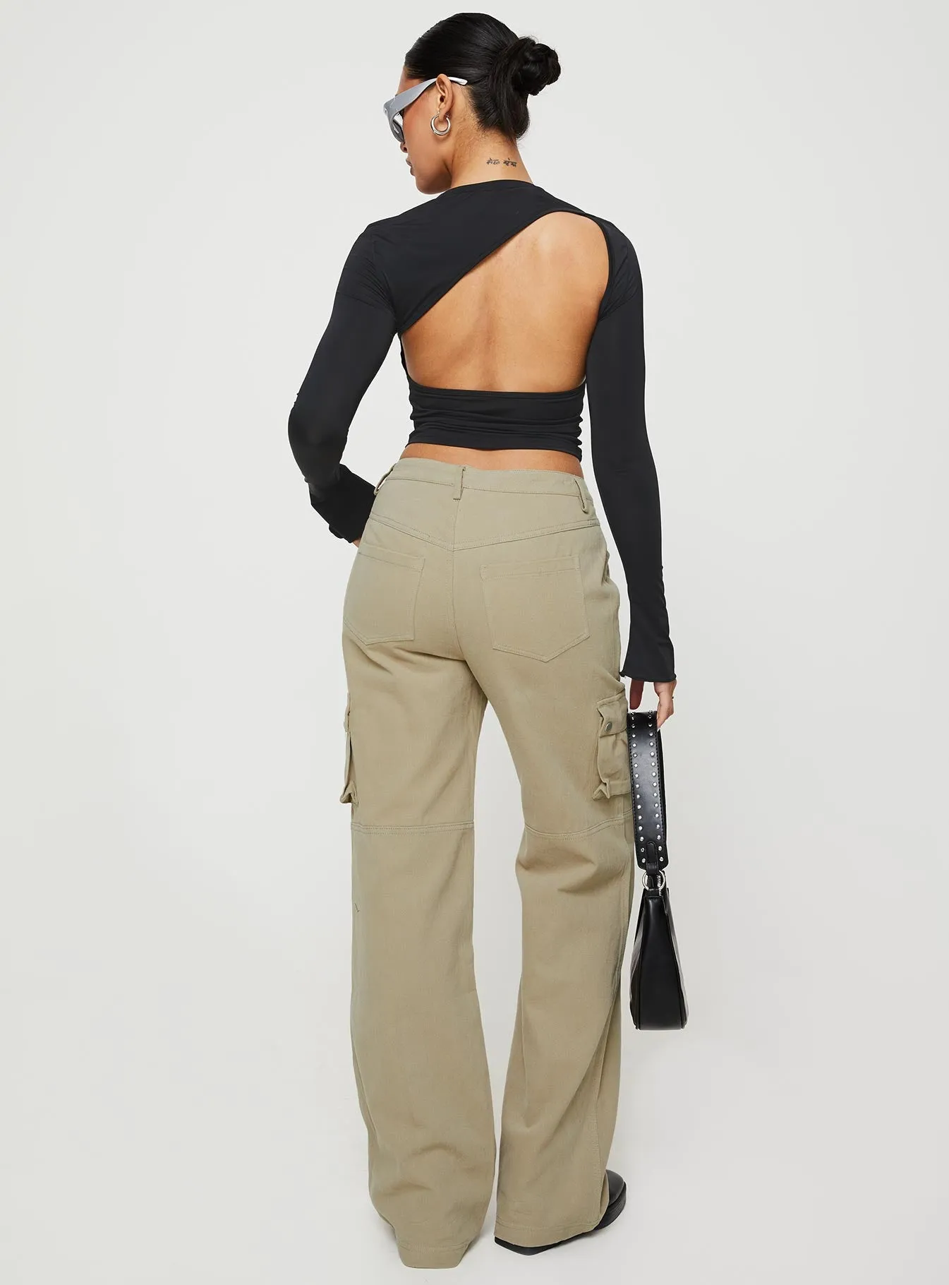 Paige Mid Rise Cargo Jean Sage Parent Style Trend Setter City Ready